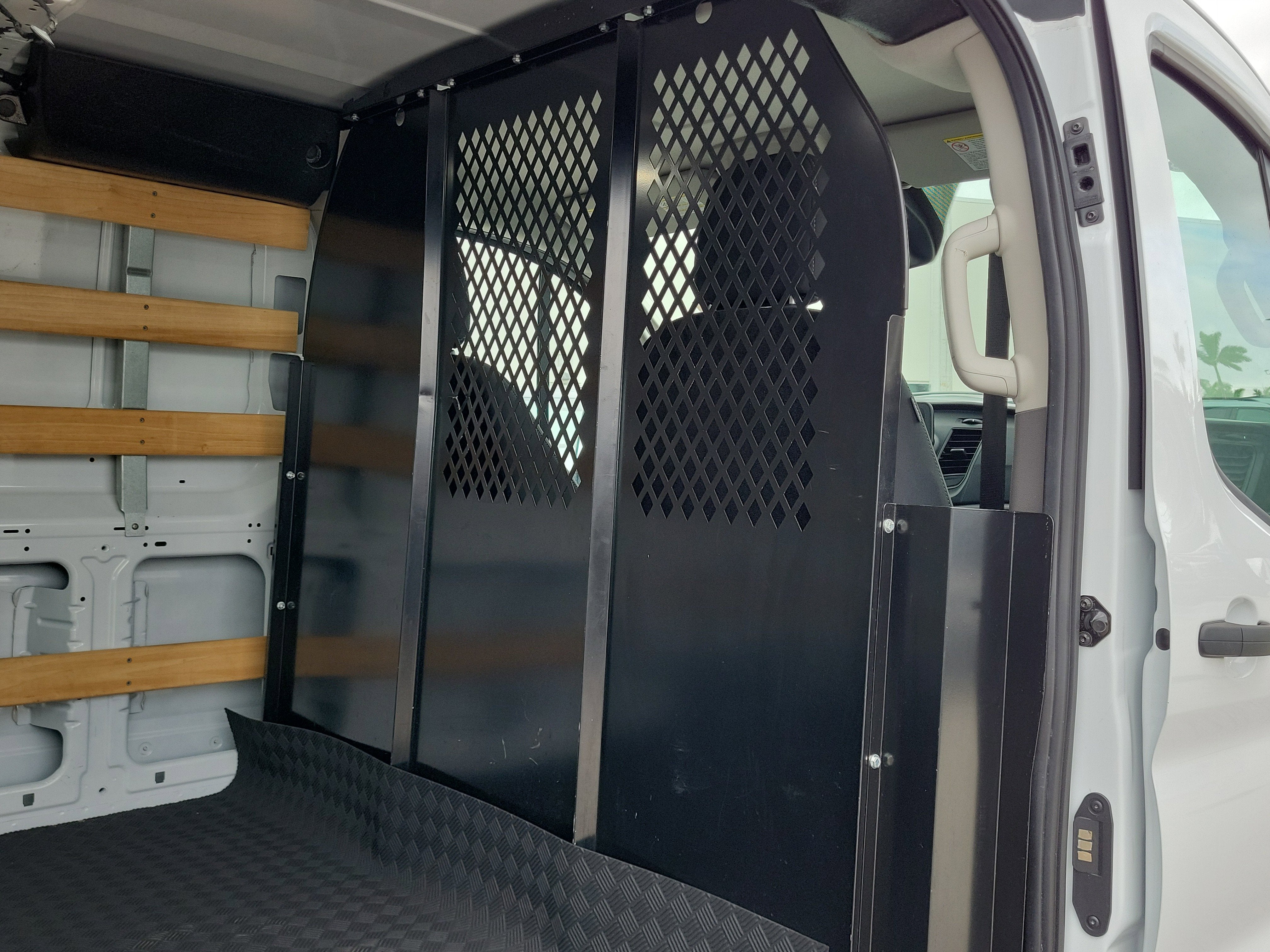 2024 Ford Transit Cargo Van T-250 130" Low Rf 9070 GVWR RWD