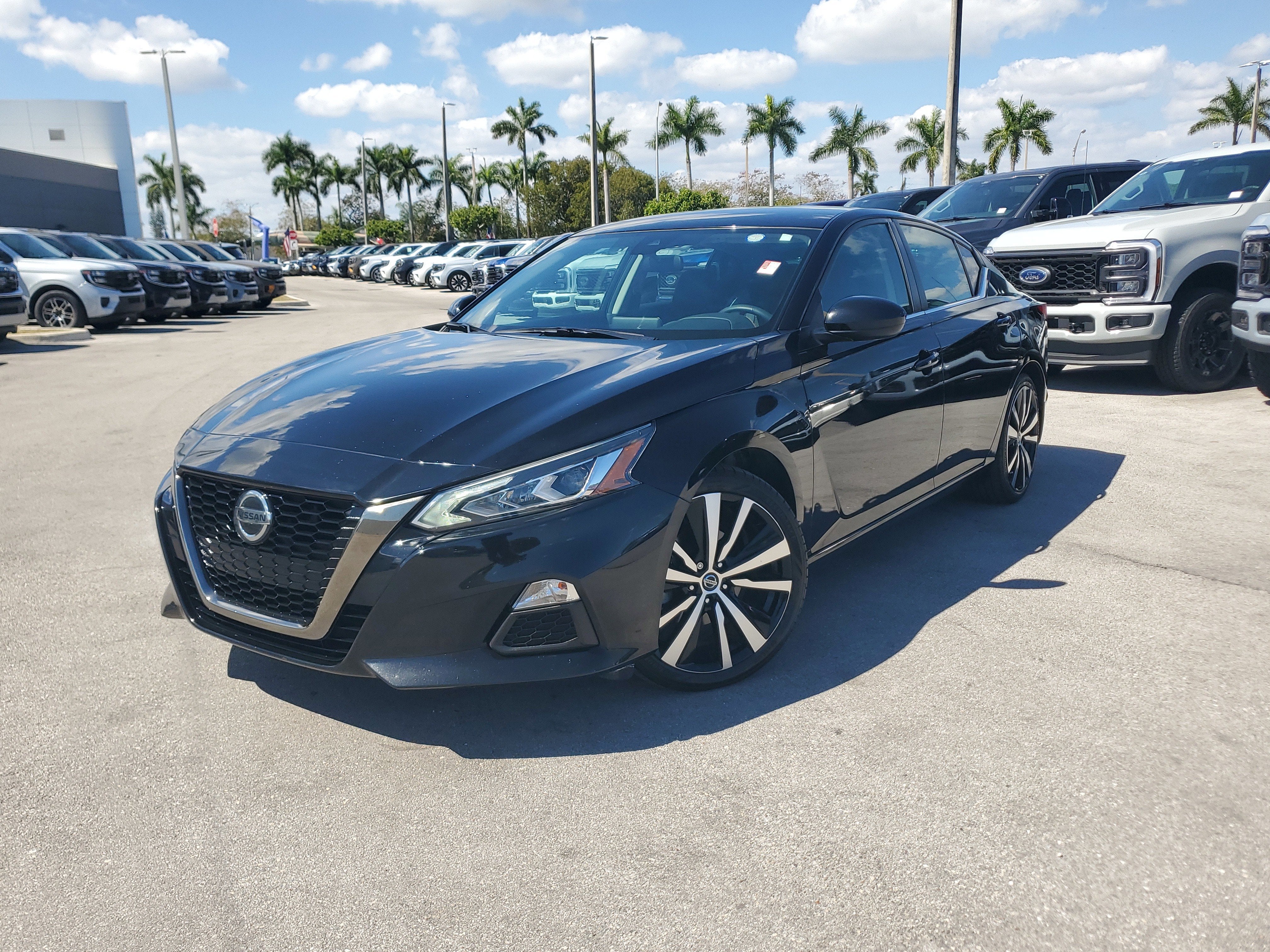2021 Nissan Altima 2.5 SR