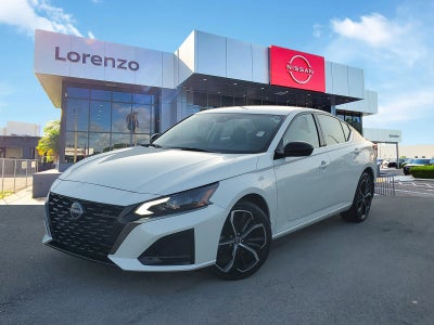 2025 Nissan Altima SR