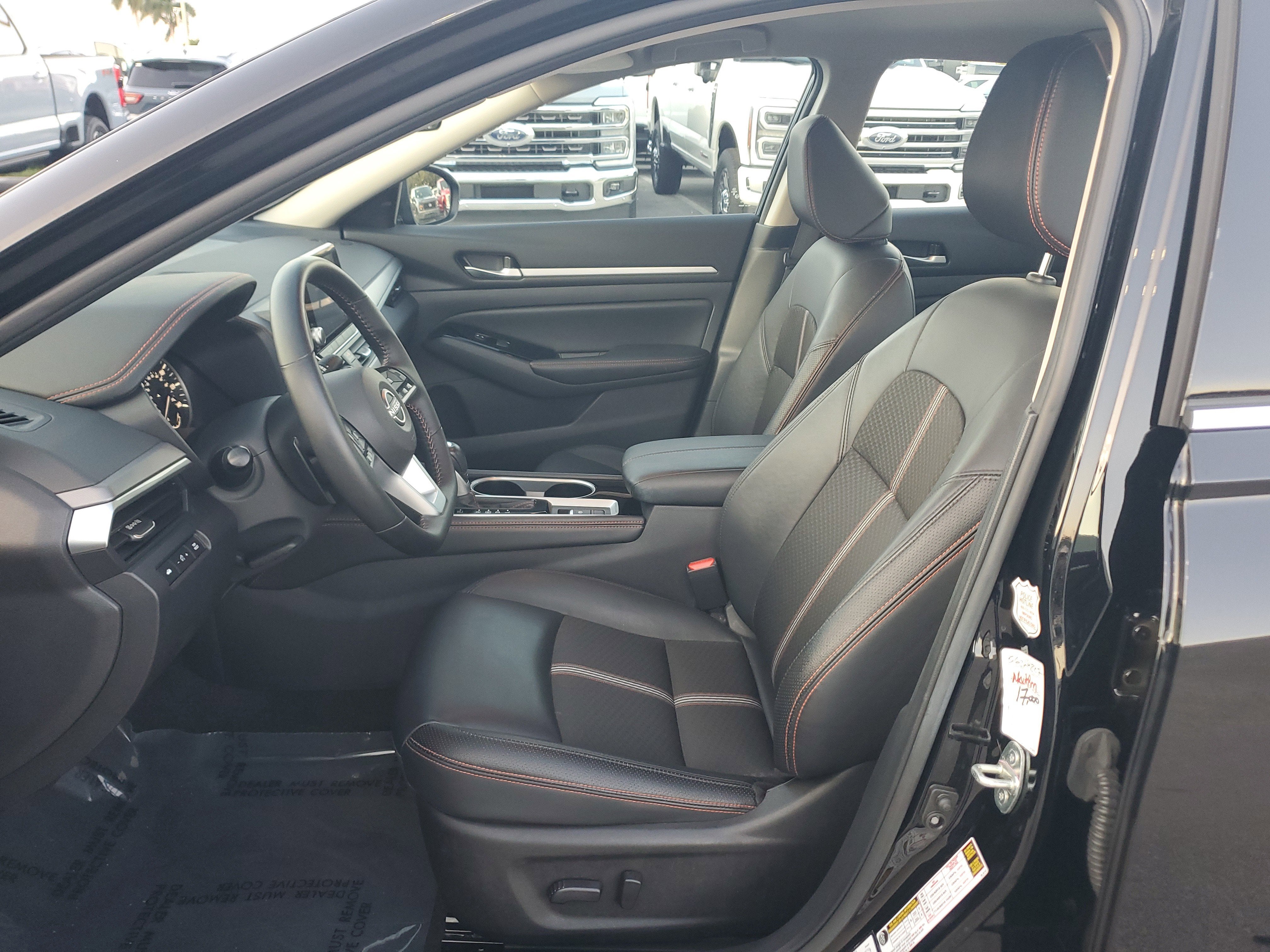 2025 Nissan Altima SR