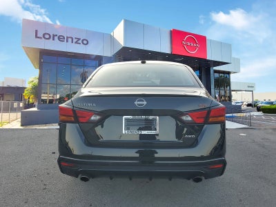 2025 Nissan Altima SR