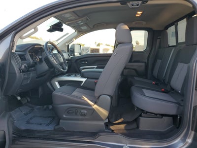 2024 Nissan TITAN King Cab® SV