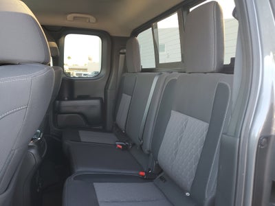 2024 Nissan TITAN King Cab® SV