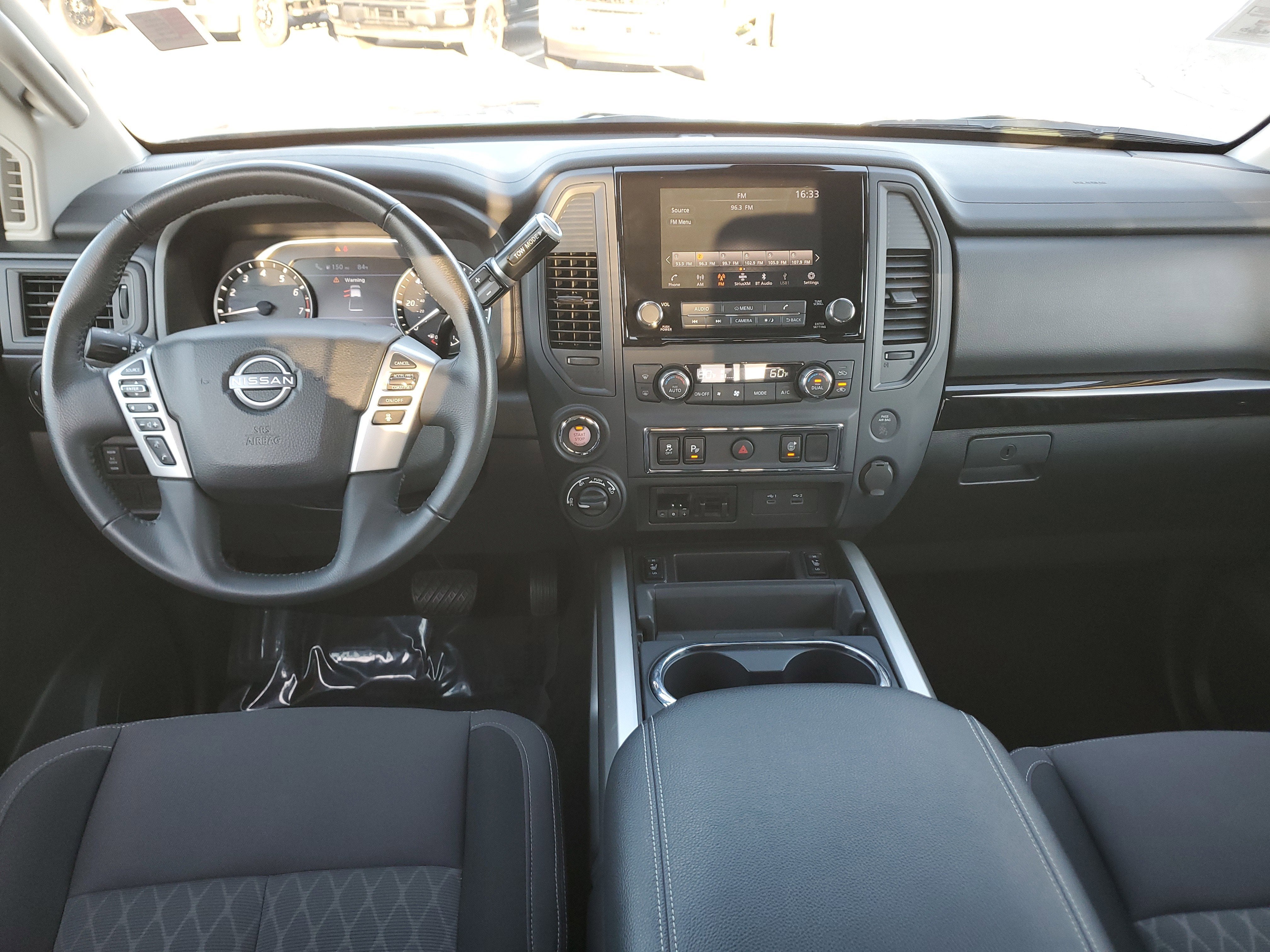 2024 Nissan TITAN King Cab® SV