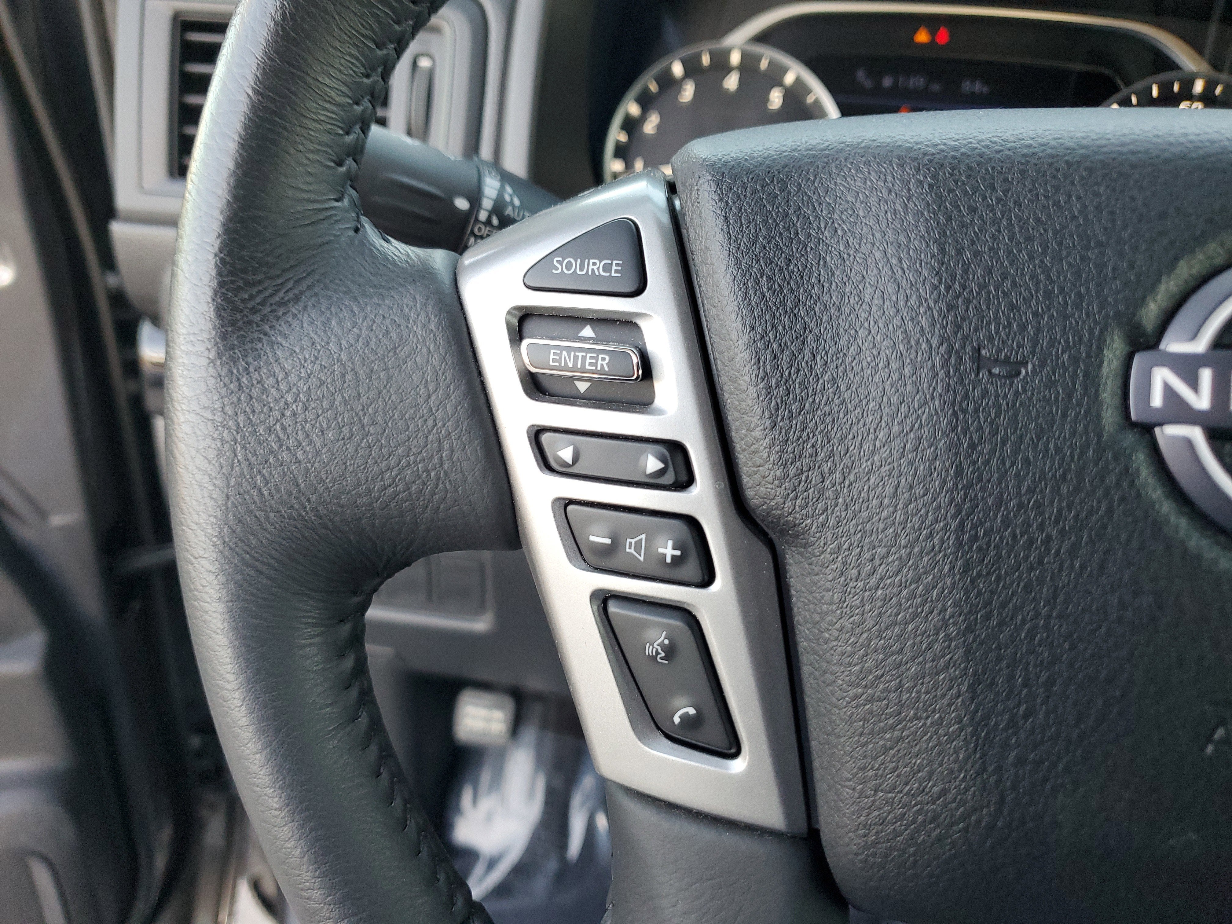 2024 Nissan TITAN King Cab® SV