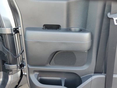 2024 Nissan TITAN King Cab® SV