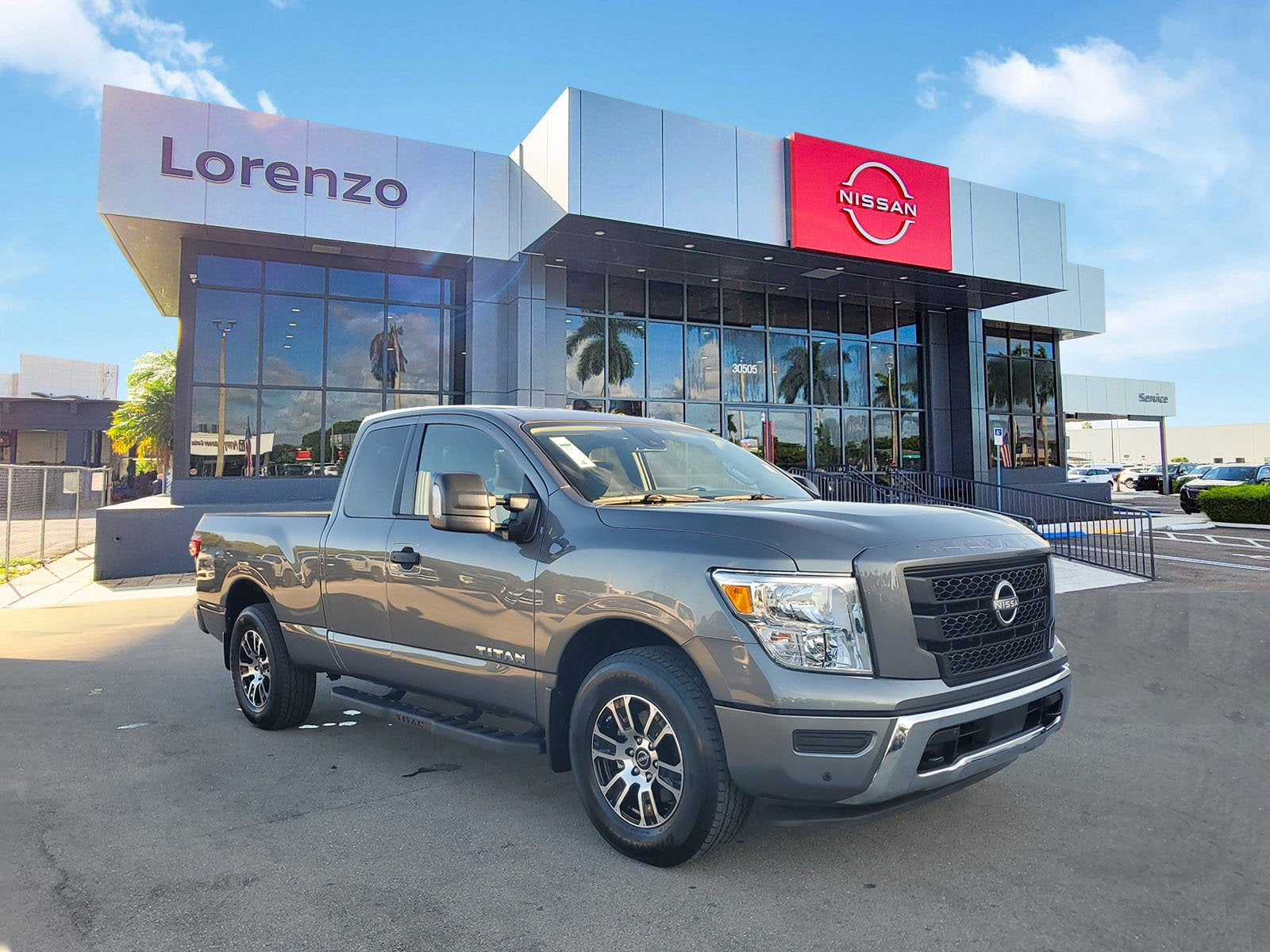 2024 Nissan TITAN King Cab® SV