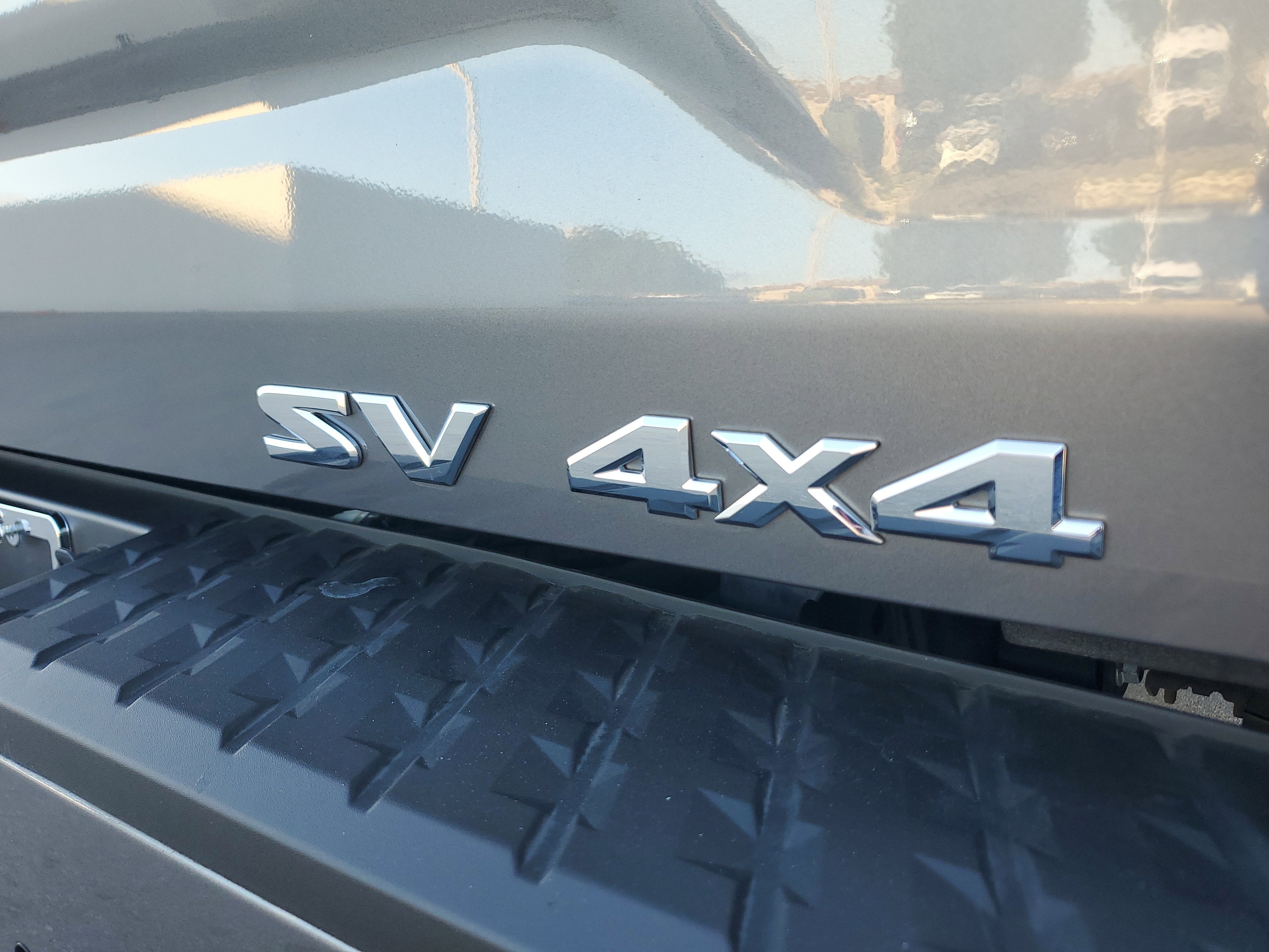 2024 Nissan TITAN King Cab® SV