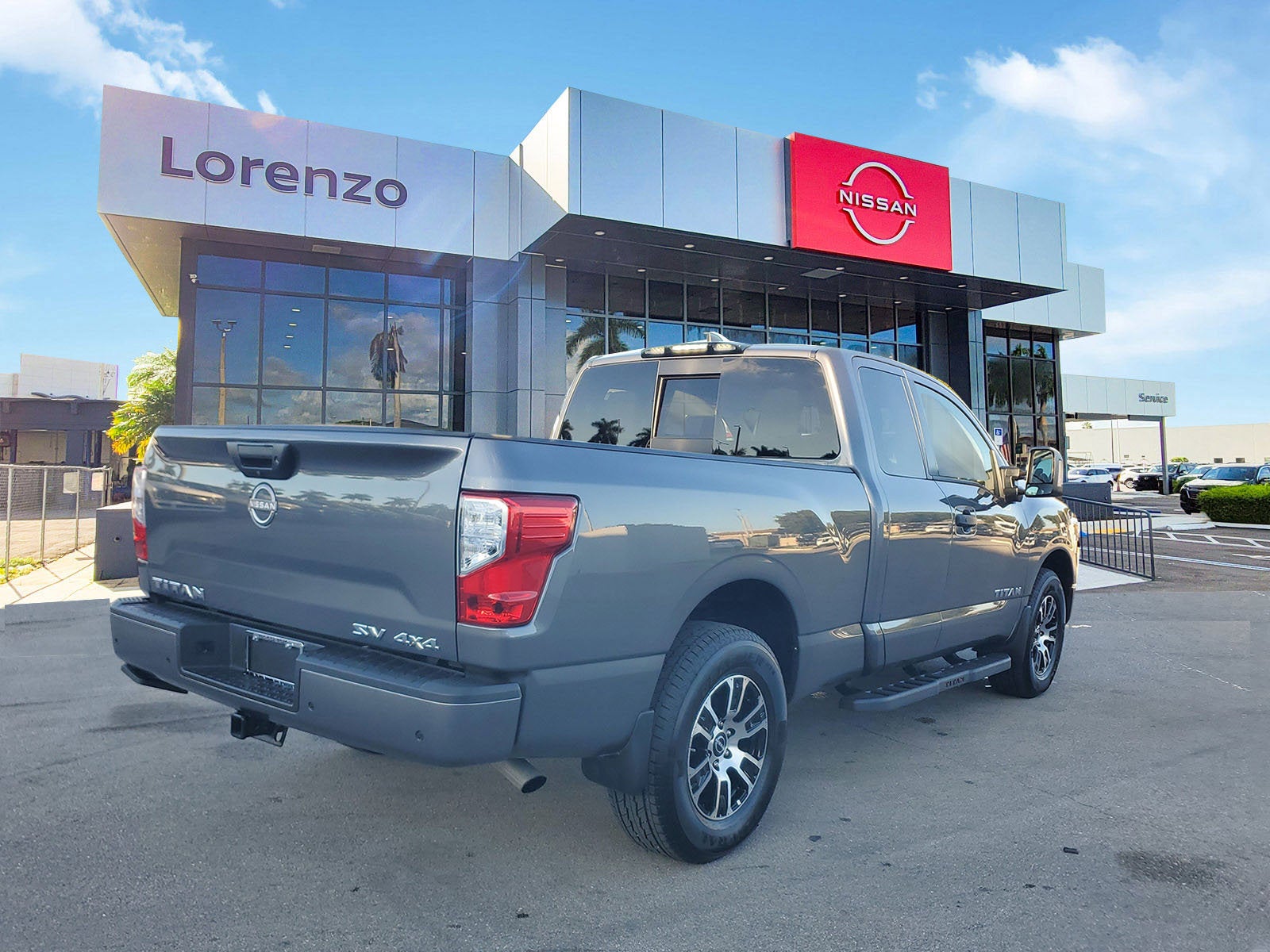 2024 Nissan TITAN King Cab® SV