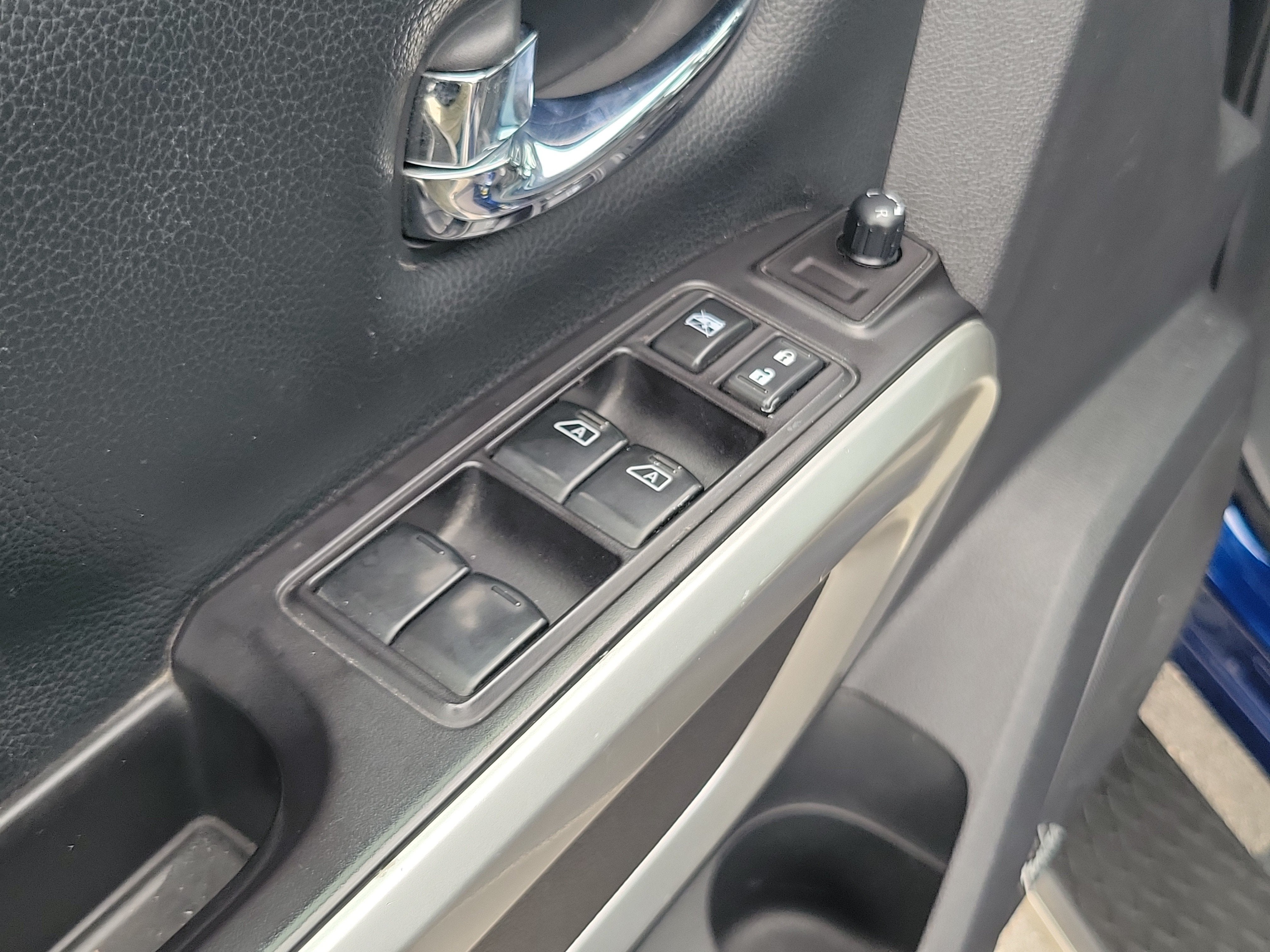 2020 Nissan Titan SL 4WD