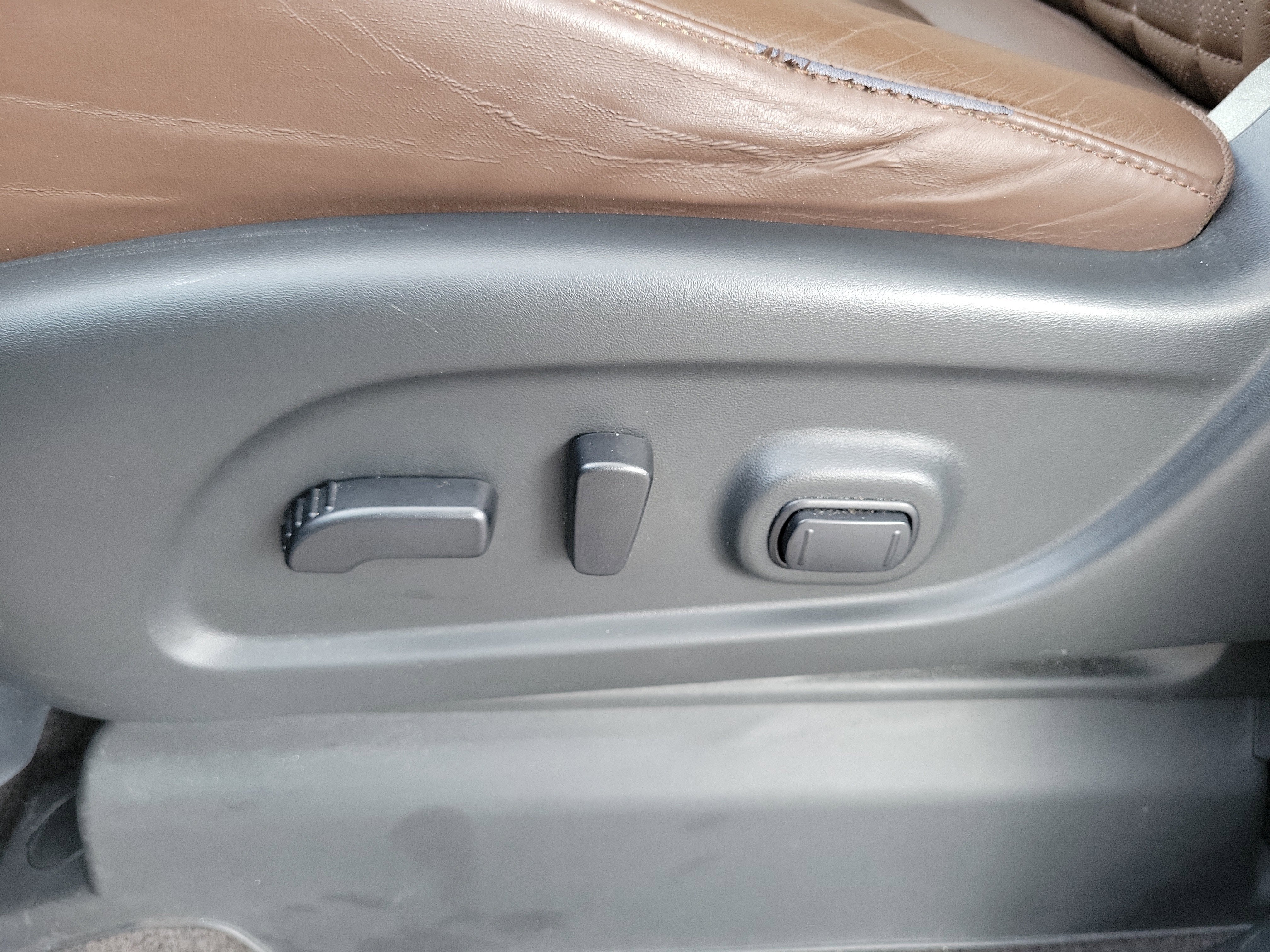 2021 Nissan Titan Platinum Reserve 4WD