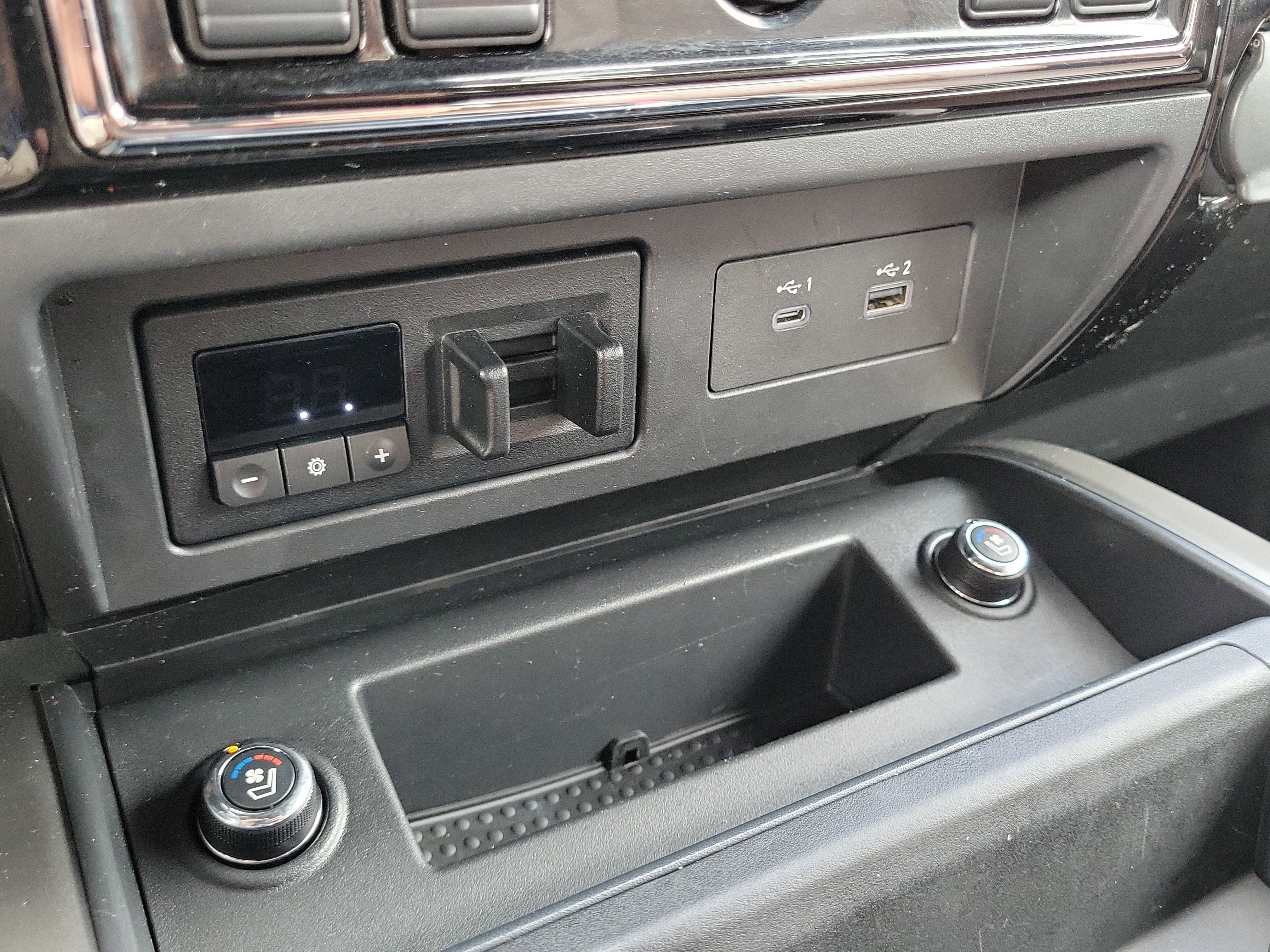 2021 Nissan Titan Platinum Reserve 4WD