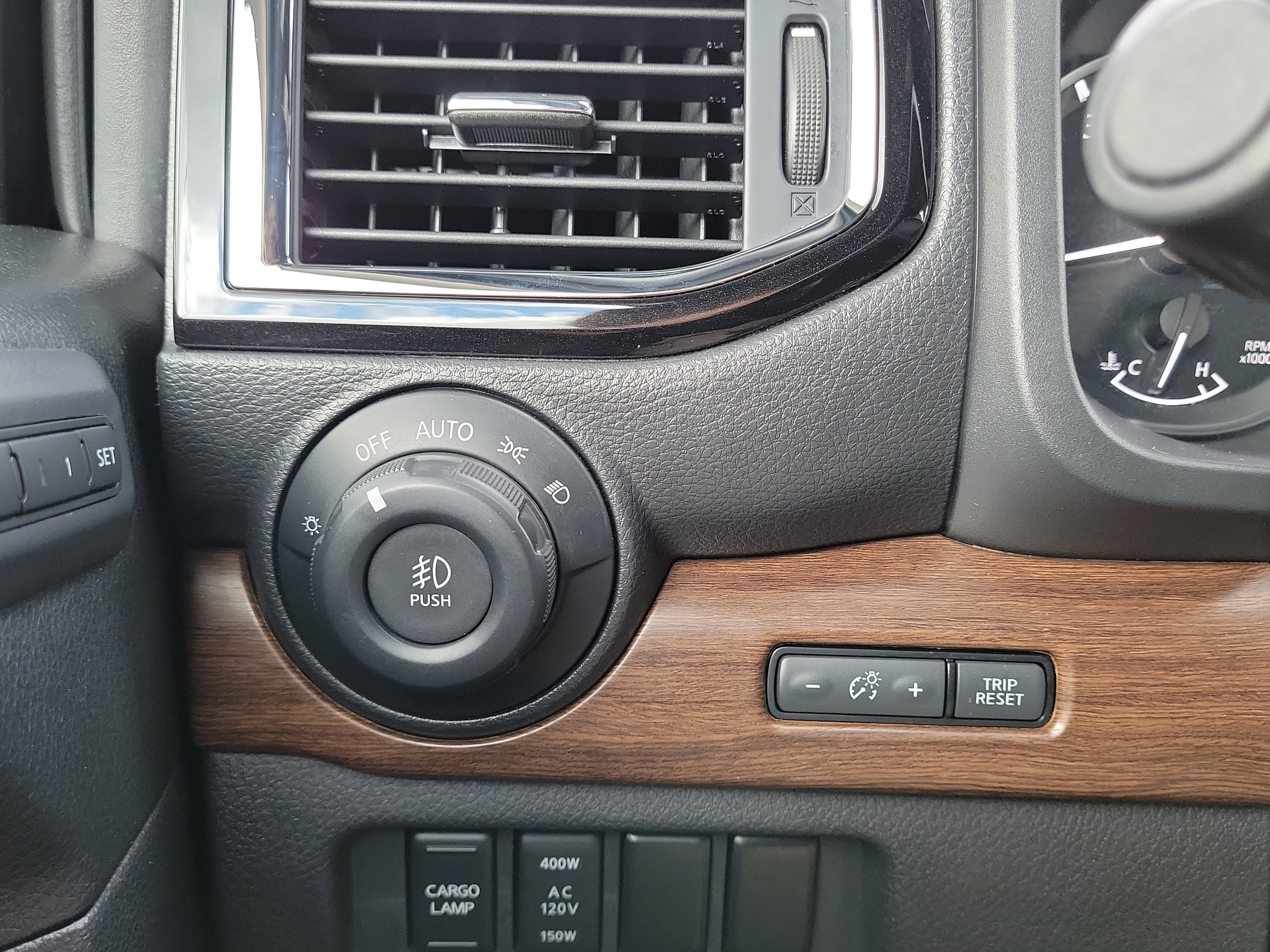 2021 Nissan Titan Platinum Reserve 4WD