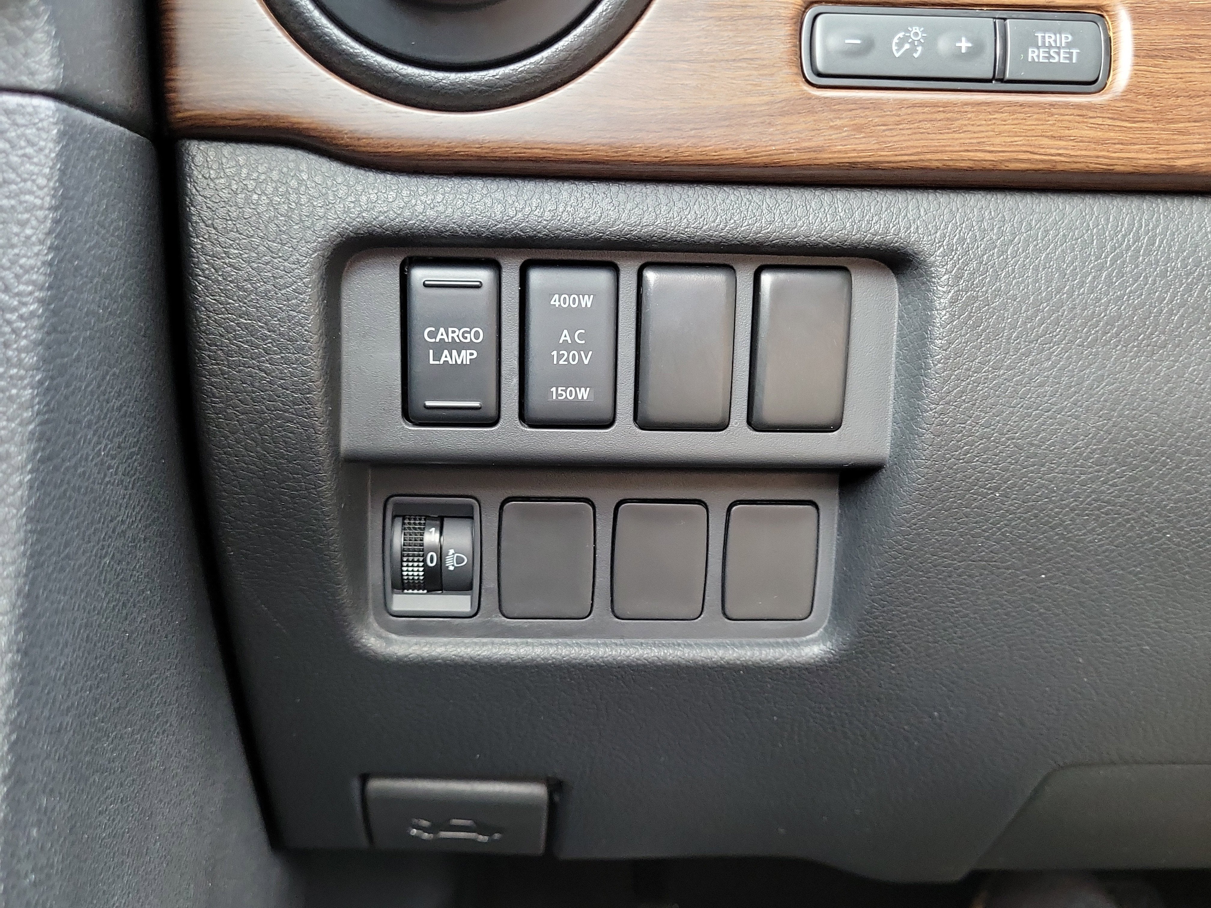 2021 Nissan Titan Platinum Reserve 4WD