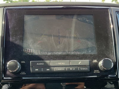 2023 Nissan Titan SV