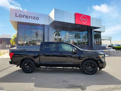 2023 Nissan Titan SV