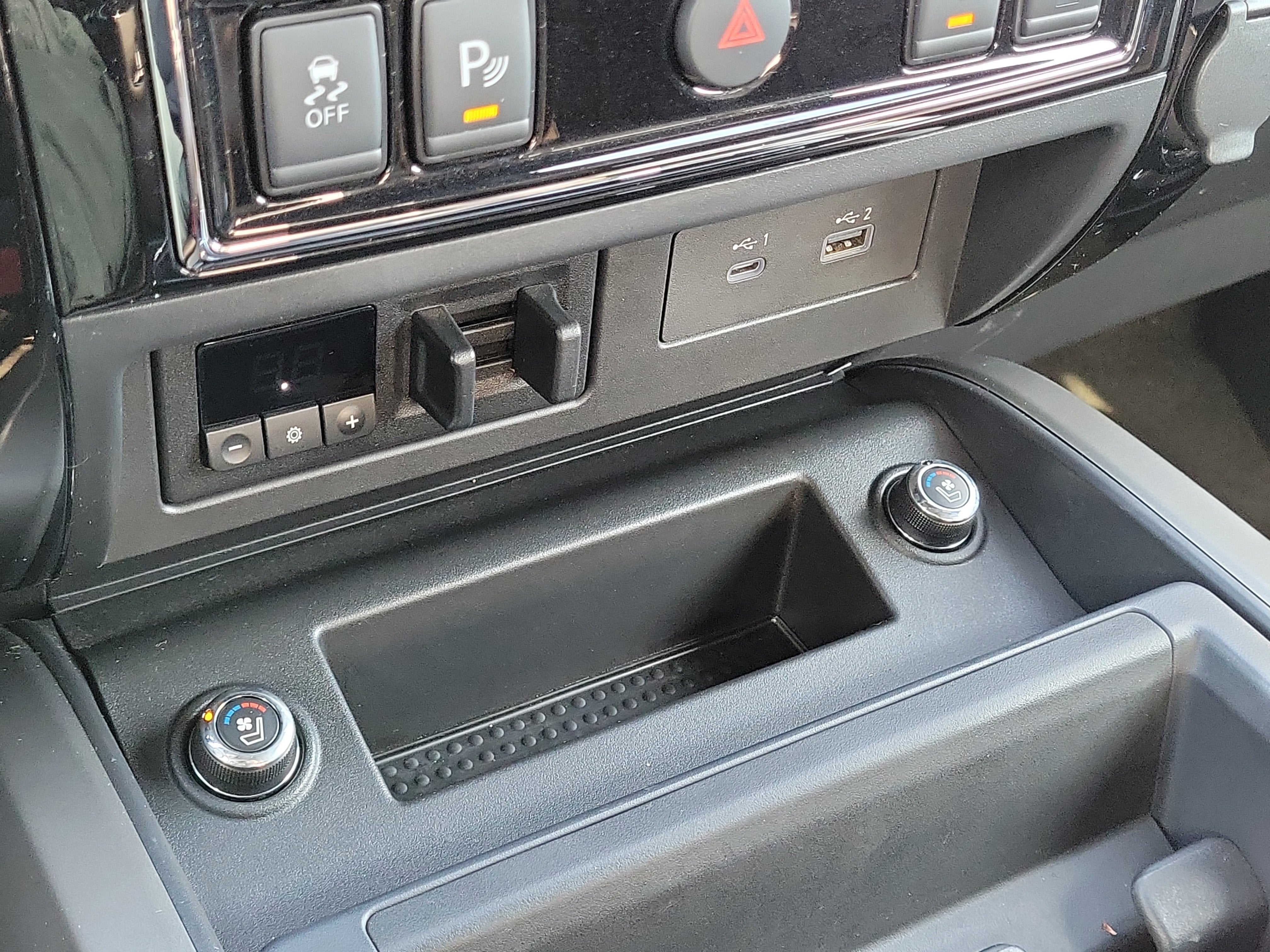 2020 Nissan Titan Platinum Reserve