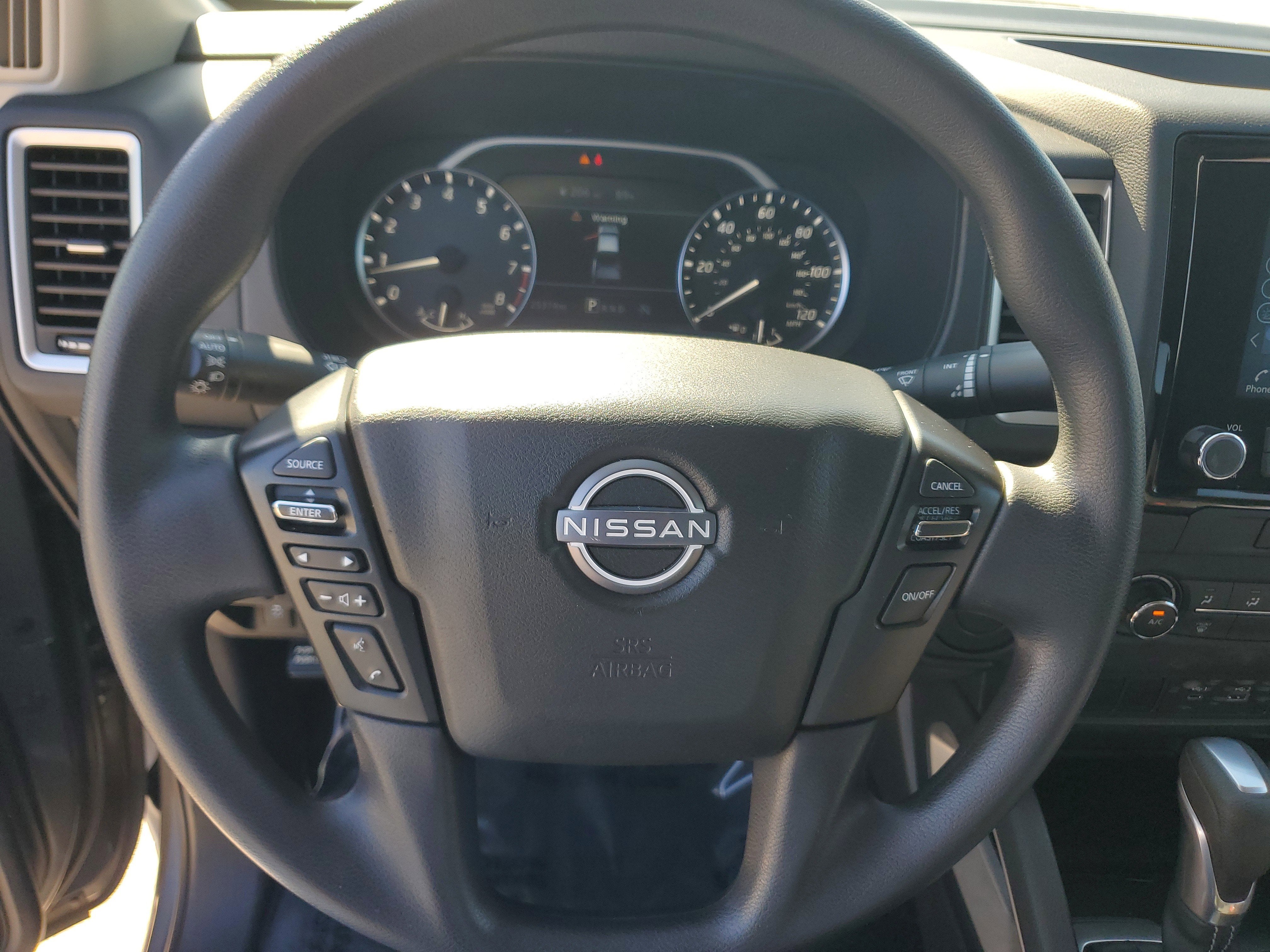 2024 Nissan Frontier Crew Cab SV