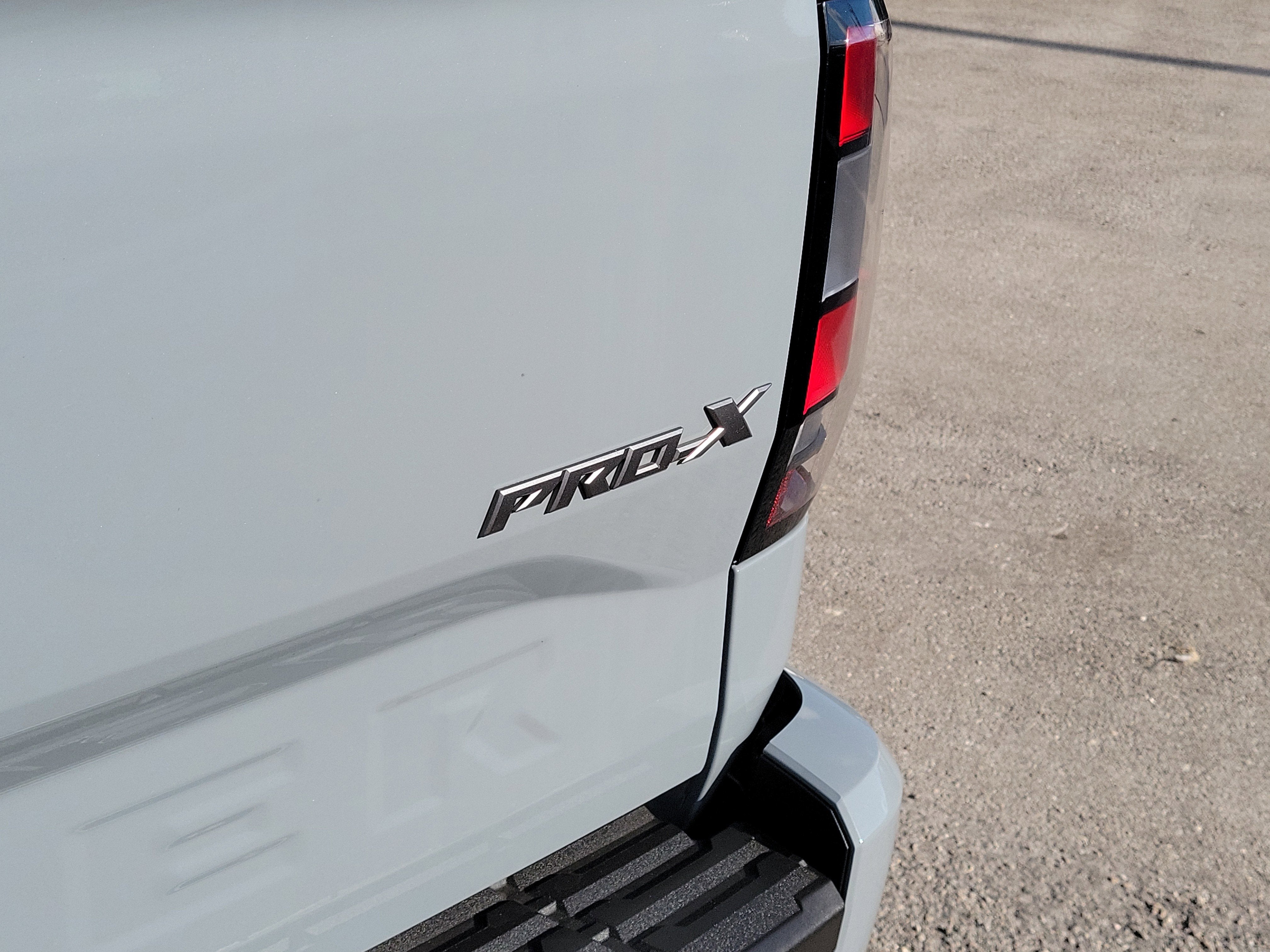 2023 Nissan Frontier Crew Cab PRO-X®