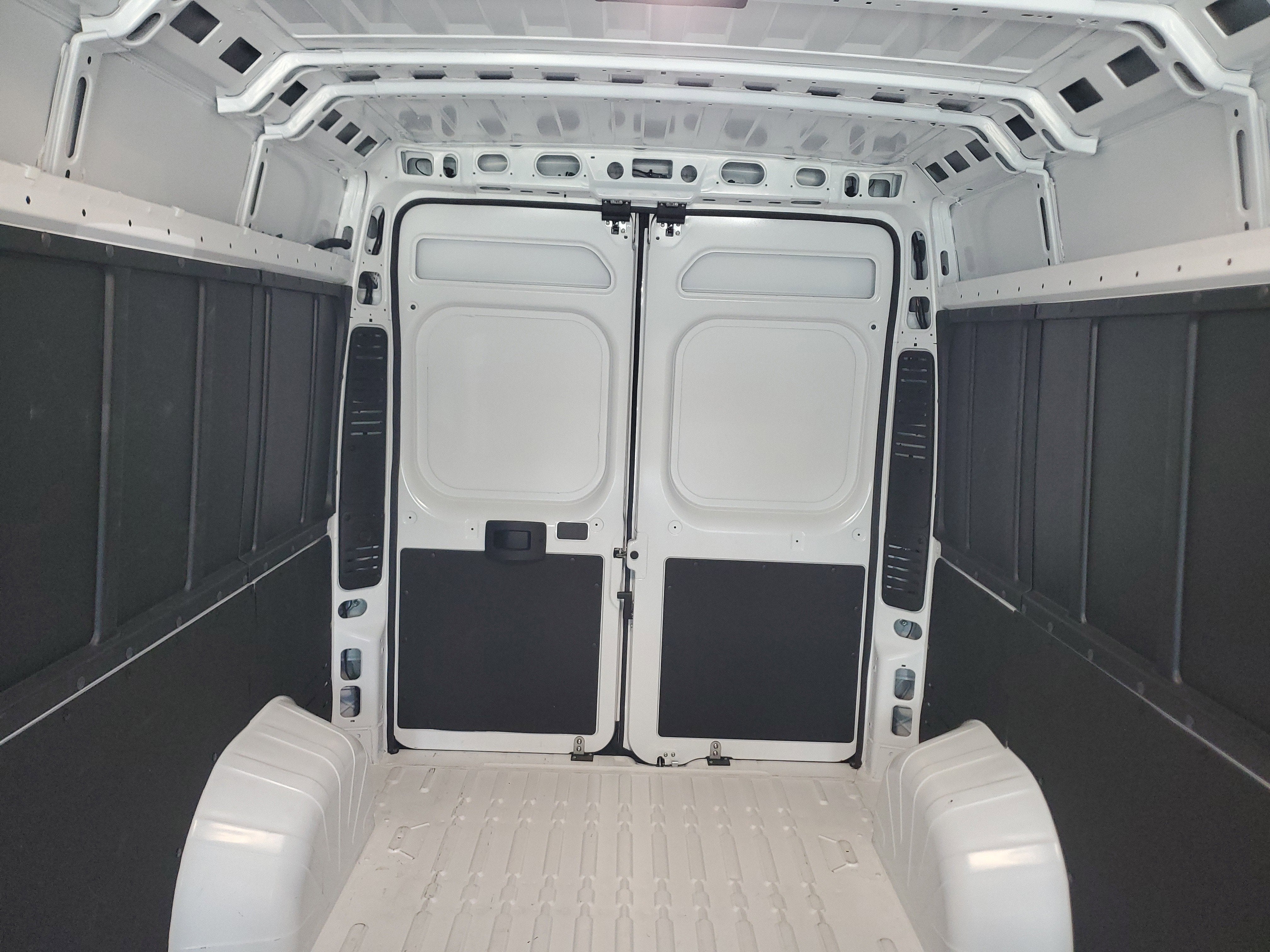 2026 RAM ProMaster Cargo Van Tradesman