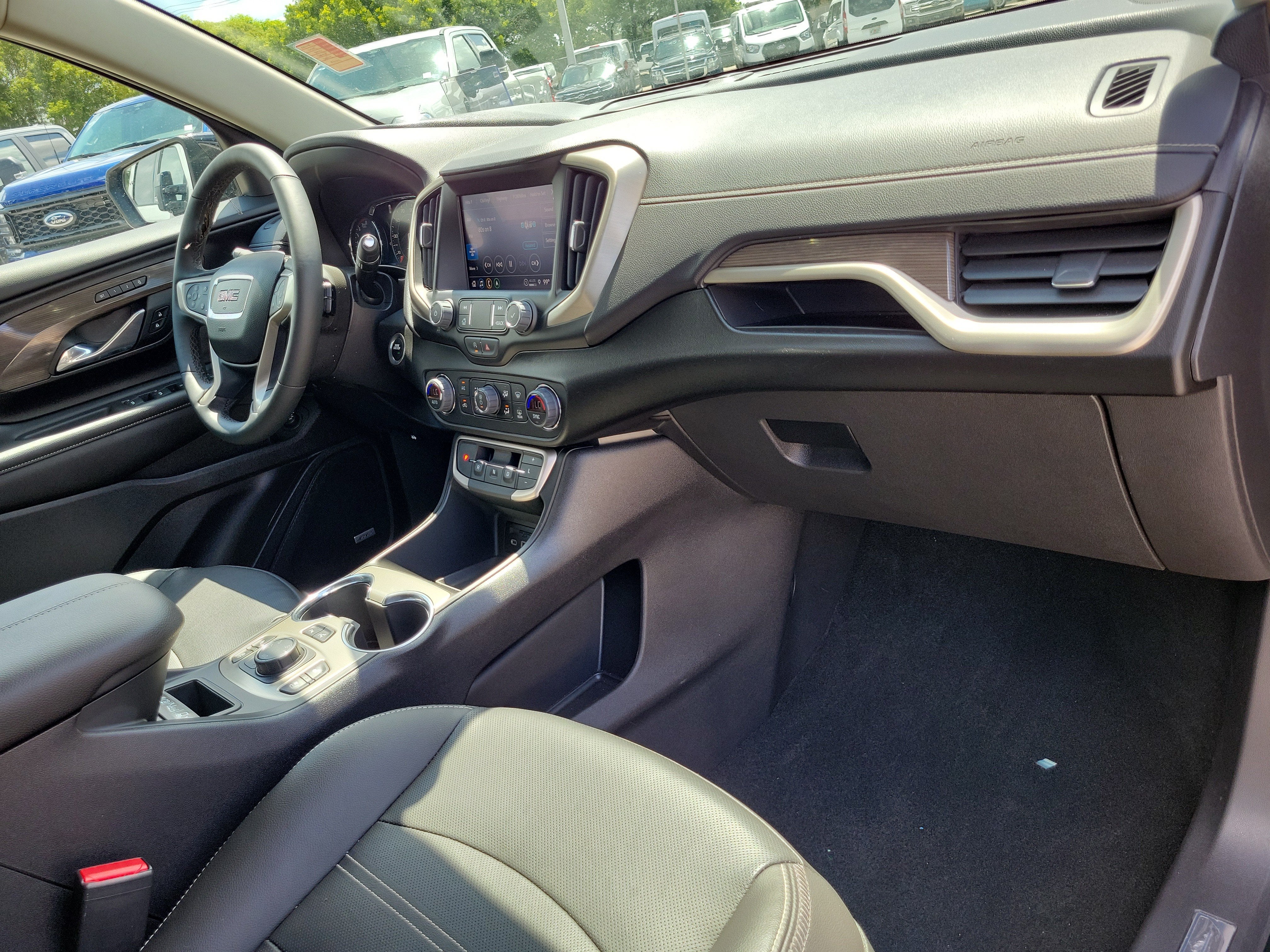 2024 GMC Terrain Denali 4WD