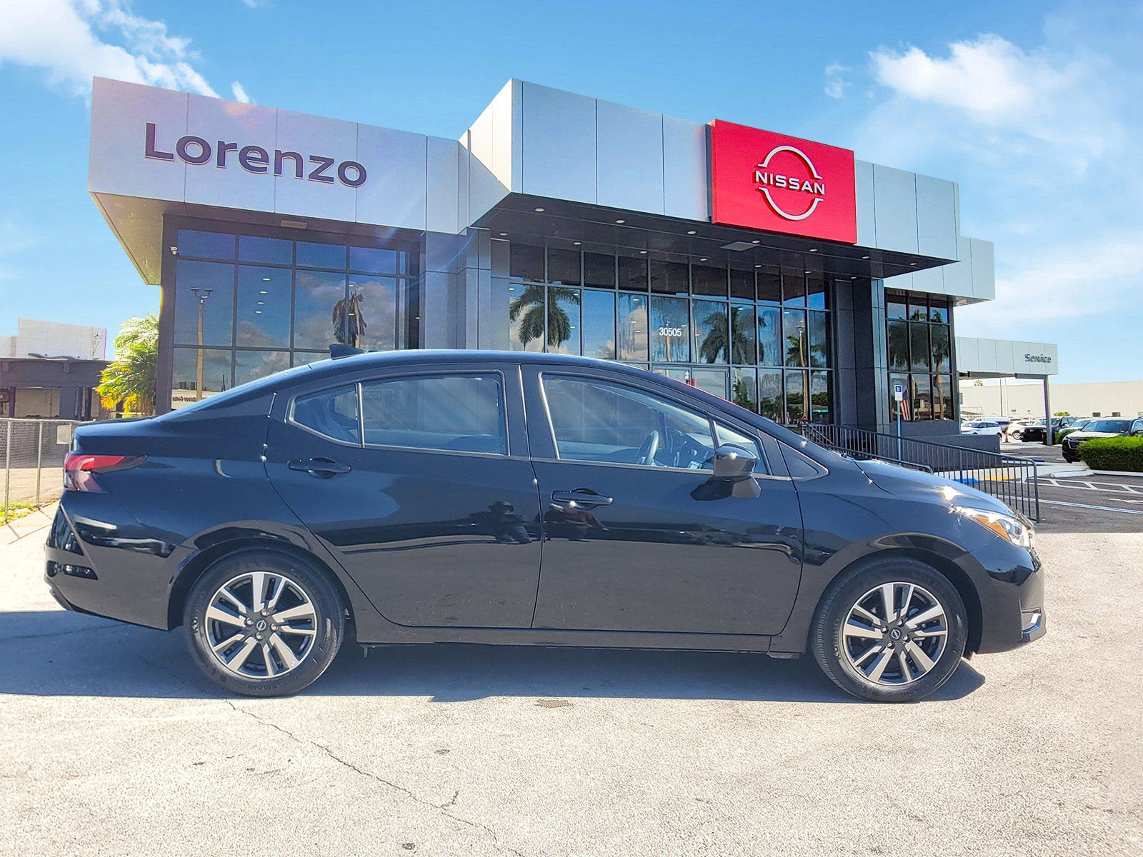 2025 Nissan Versa SV