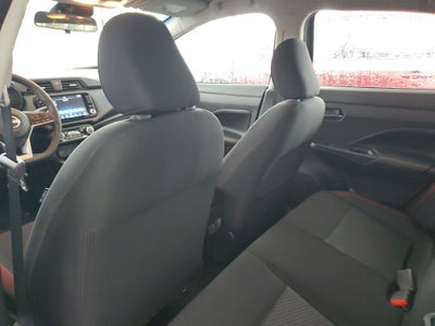 2023 Nissan Versa SR