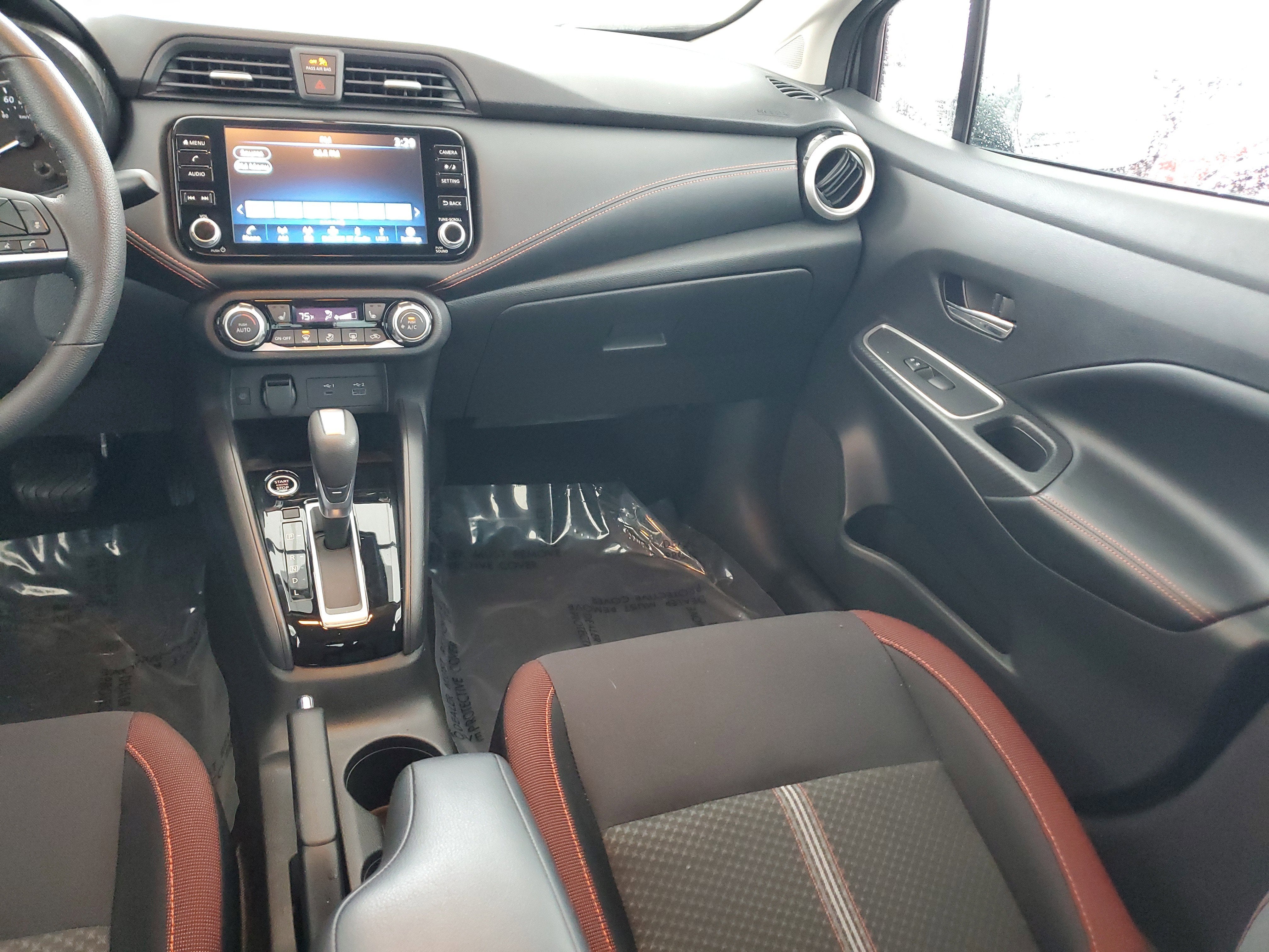 2023 Nissan Versa SR