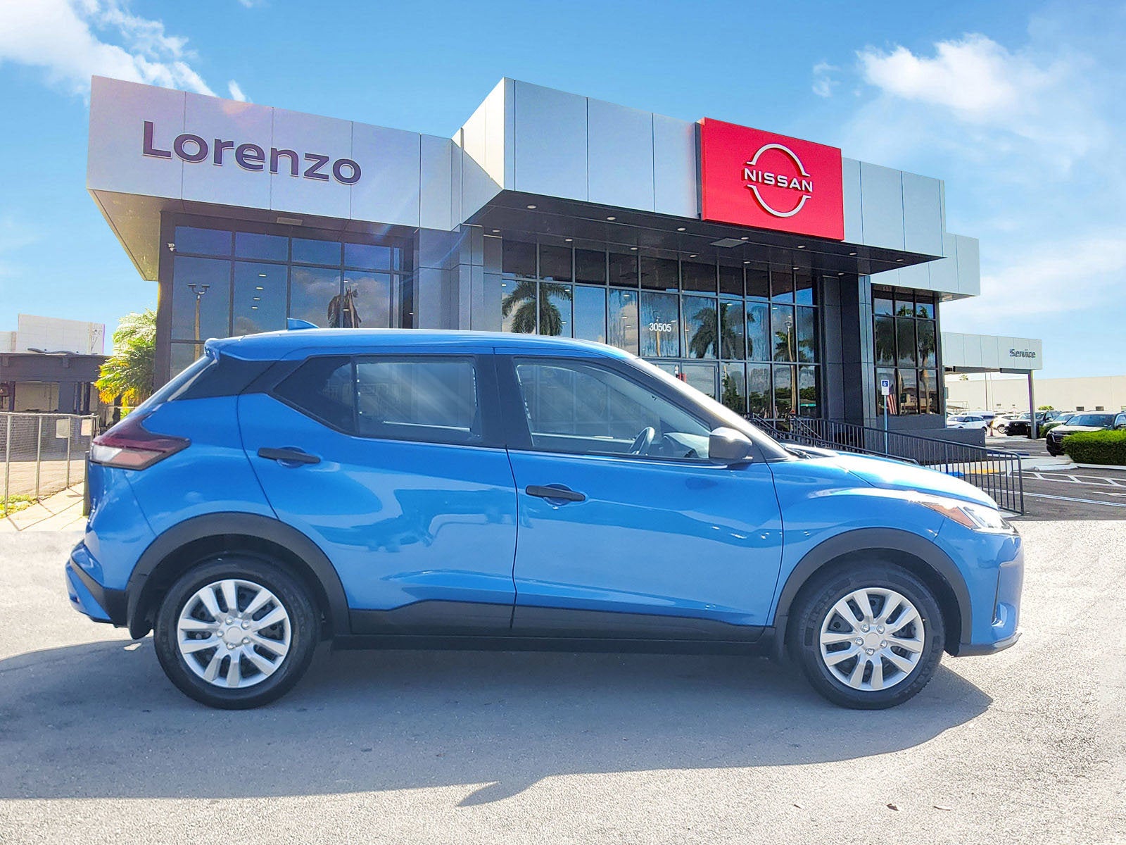 2023 Nissan Kicks S