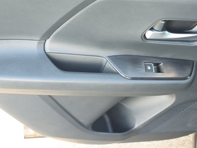 2026 Nissan Kicks SR 4WD