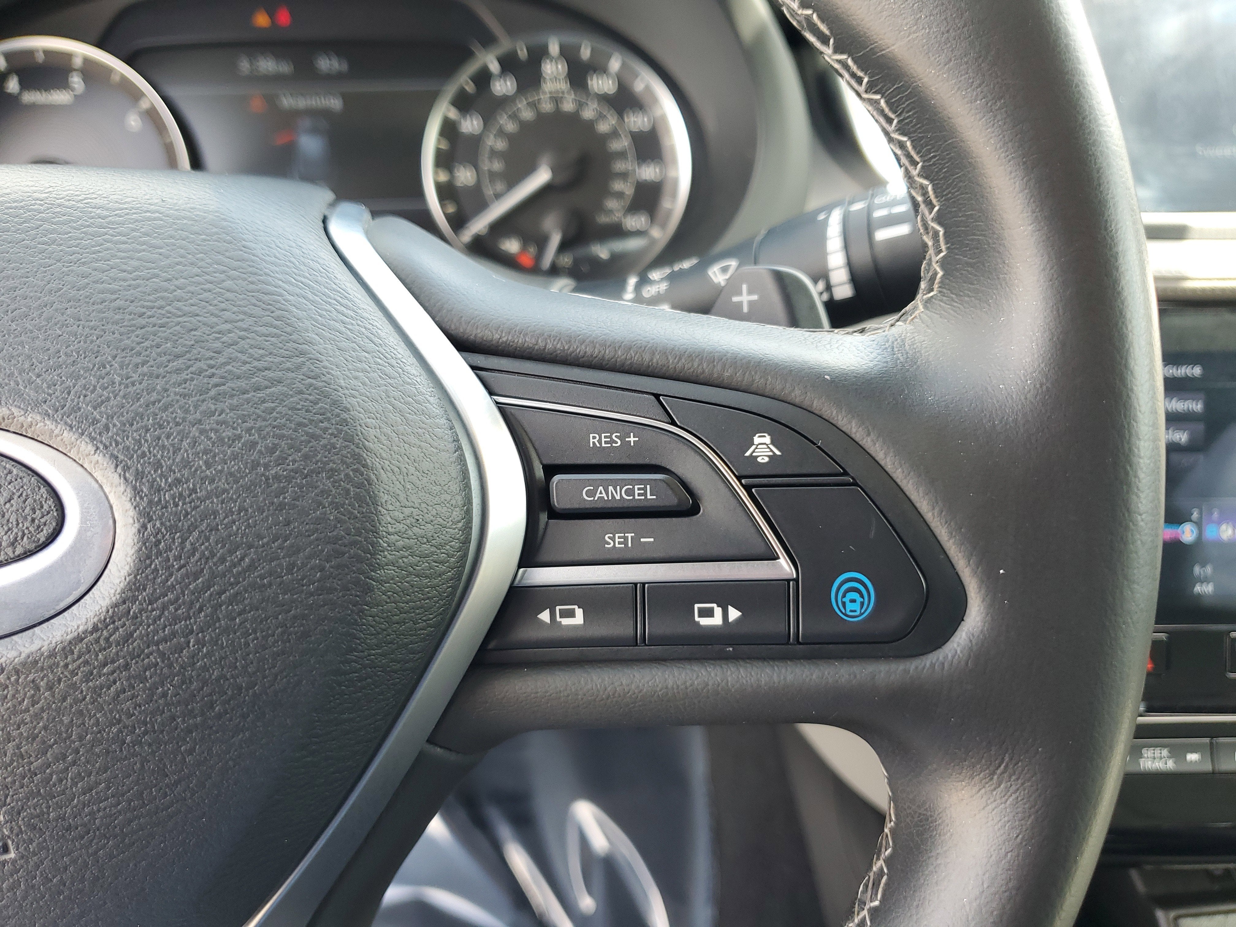 2024 INFINITI QX50 LUXE