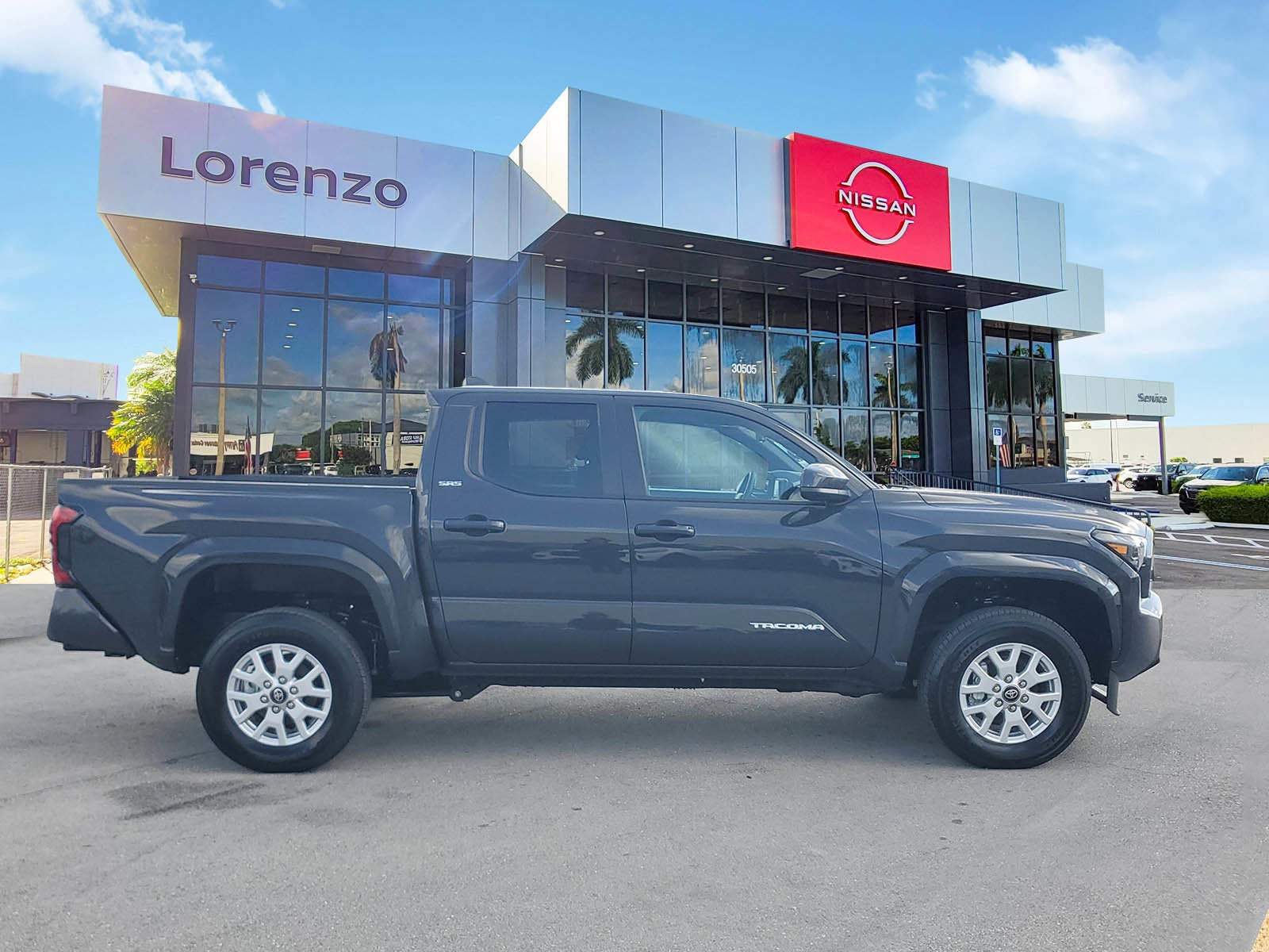 2025 Toyota Tacoma 2WD SR5