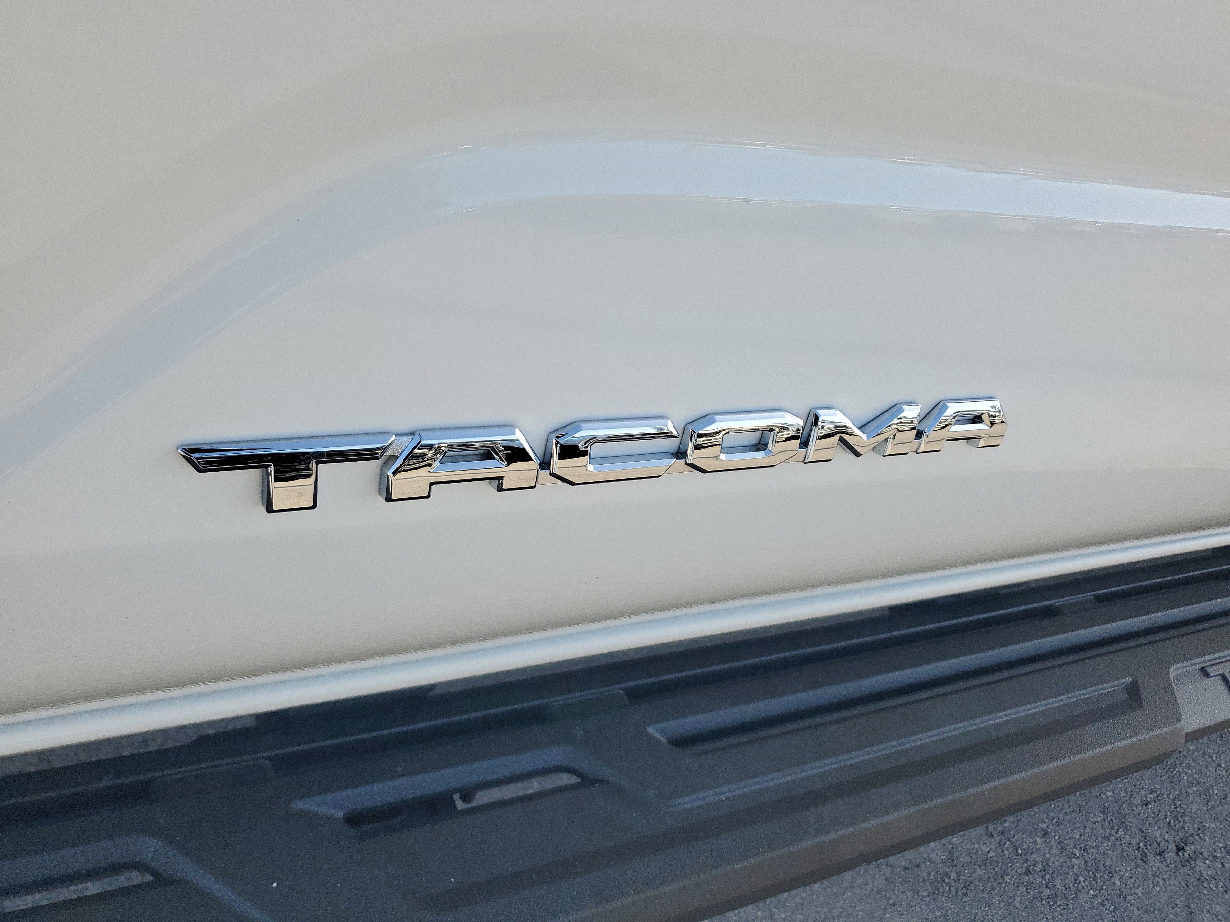 2024 Toyota Tacoma 2WD SR5