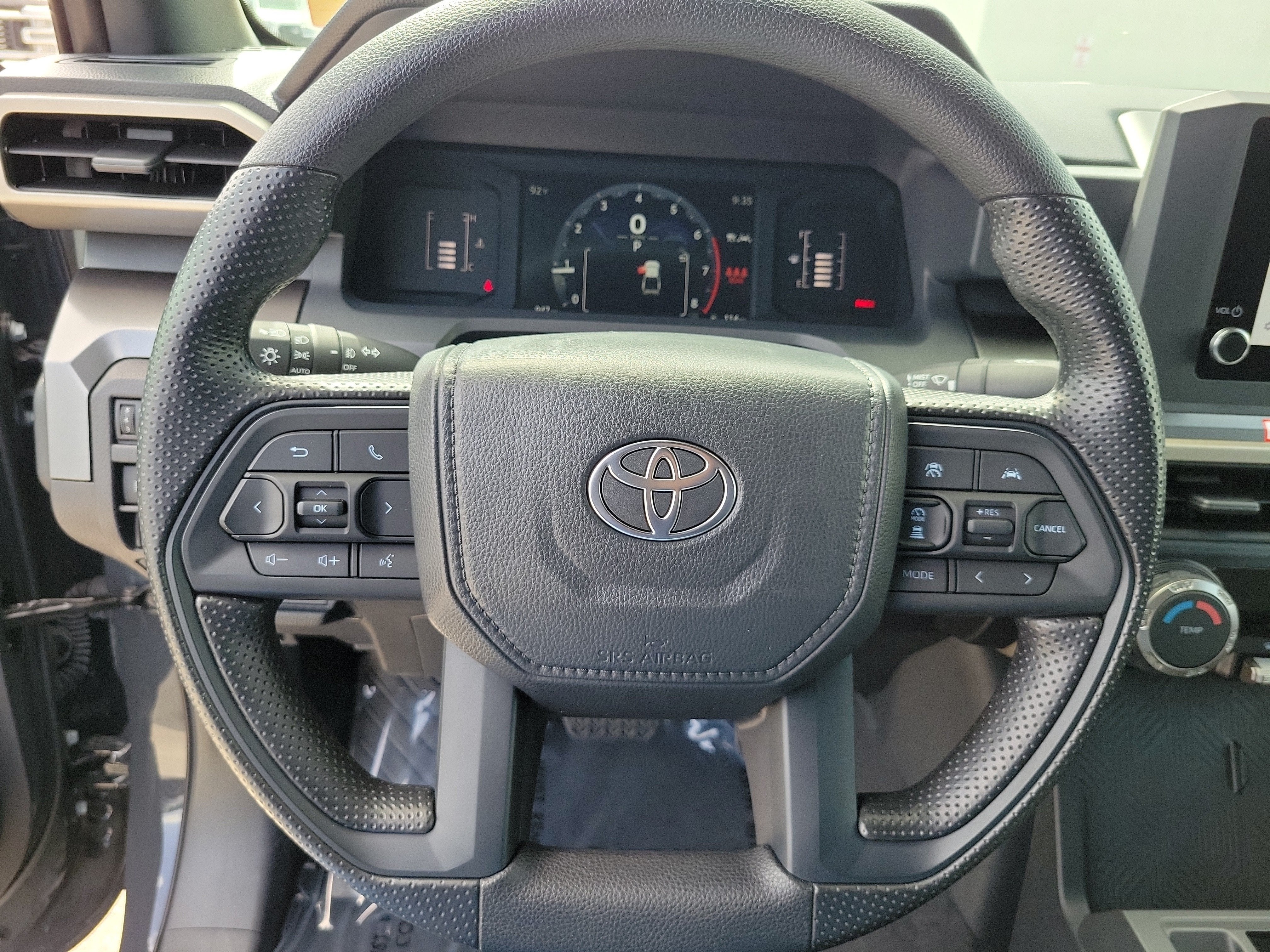 2025 Toyota Tacoma 2WD SR5