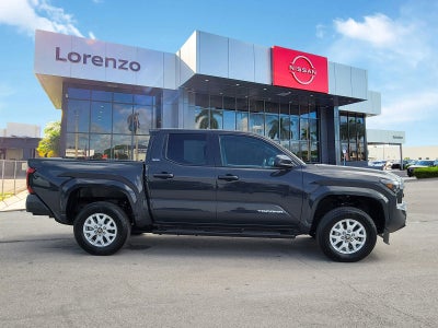 2025 Toyota Tacoma 2WD SR5