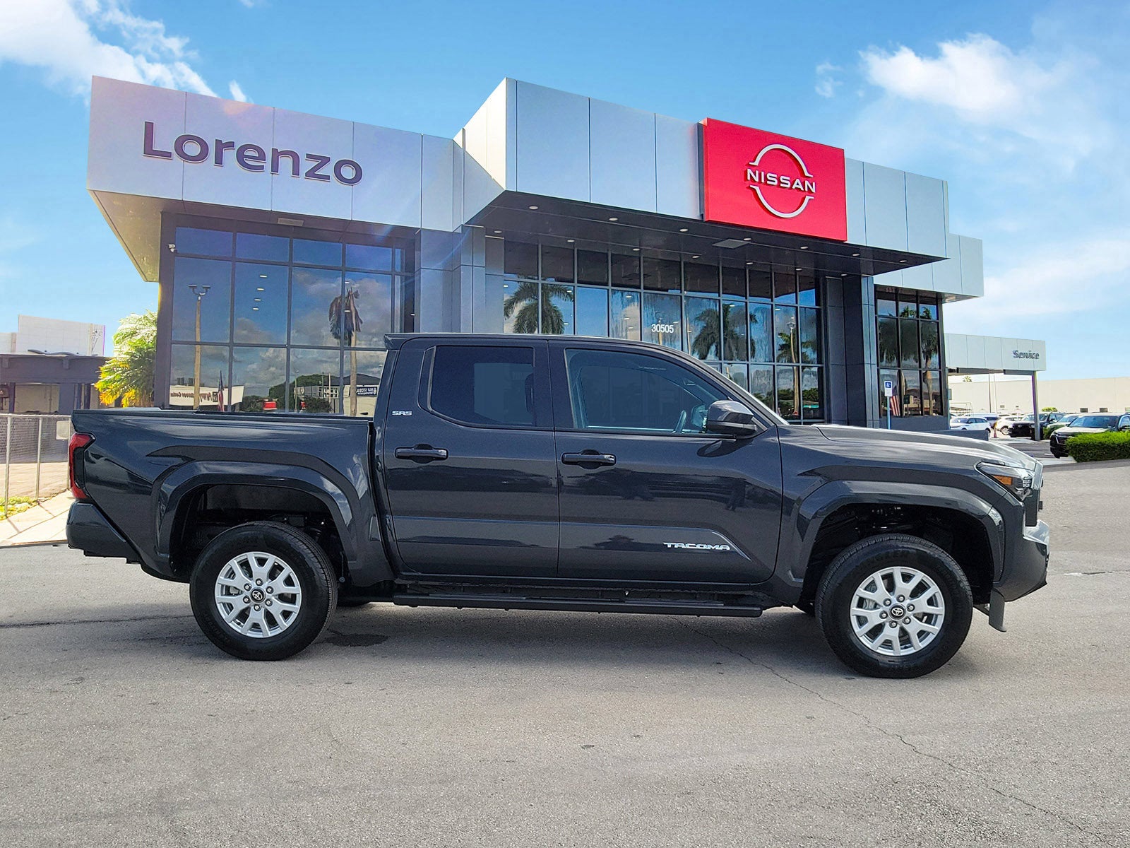2025 Toyota Tacoma 2WD SR5