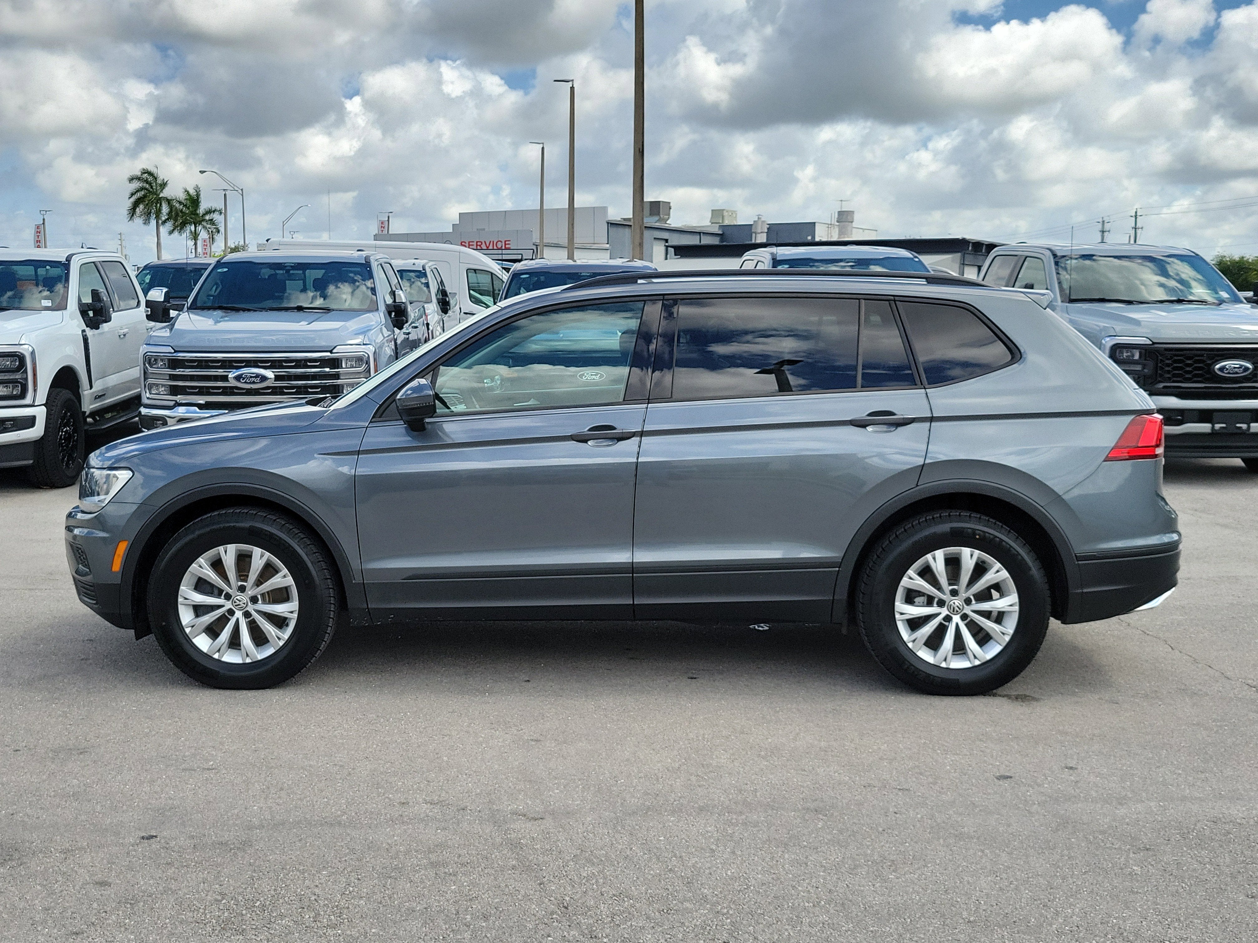 2019 Volkswagen Tiguan S