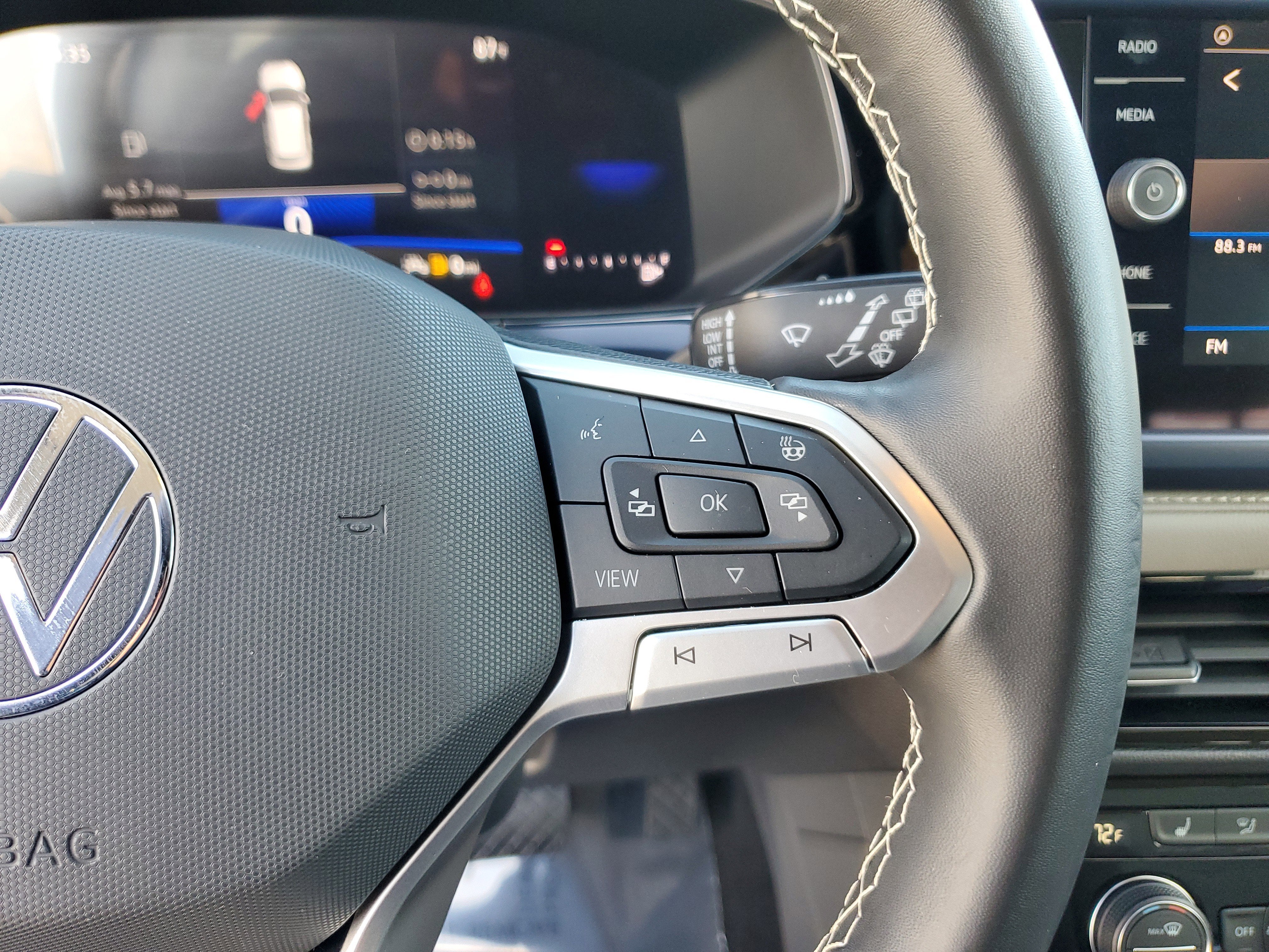 2024 Volkswagen Taos SE