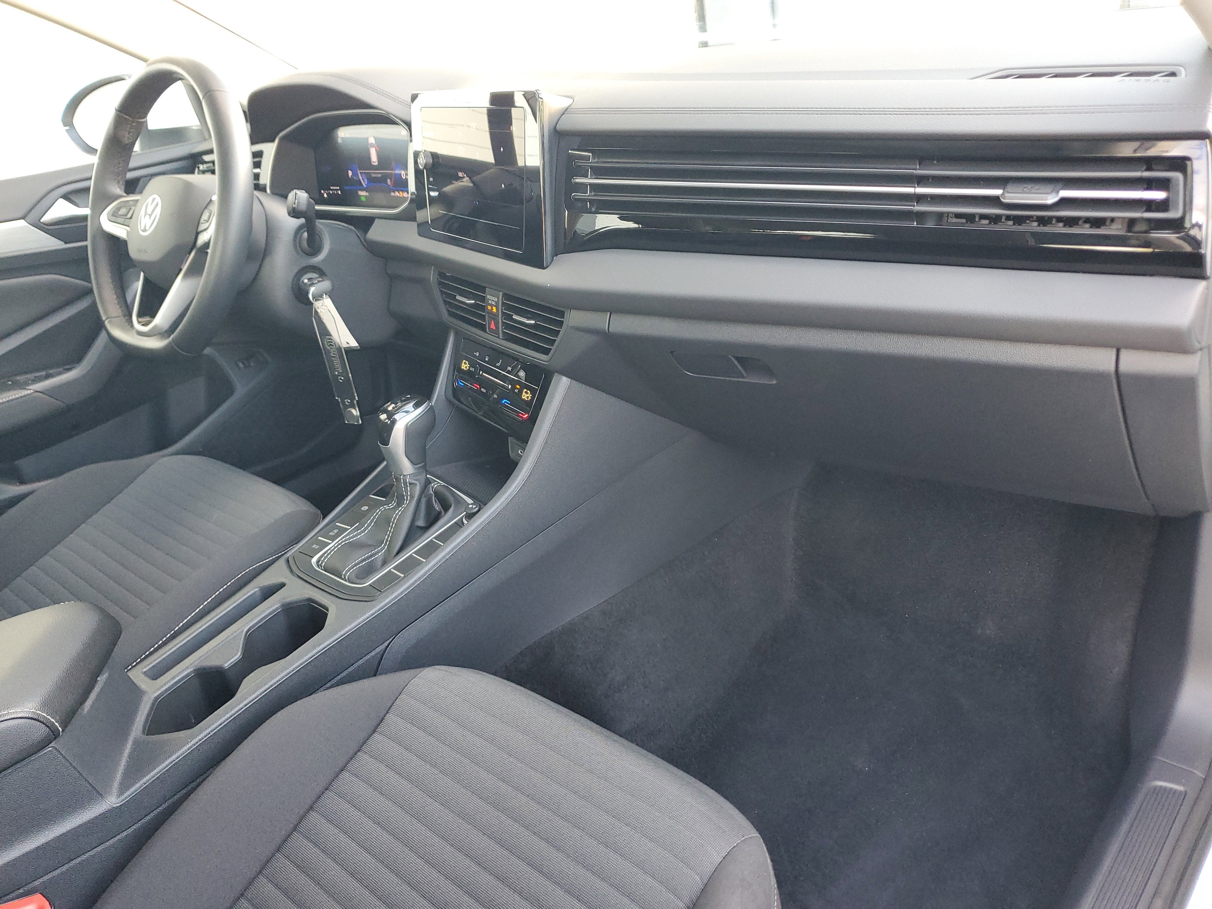 2025 Volkswagen Jetta S