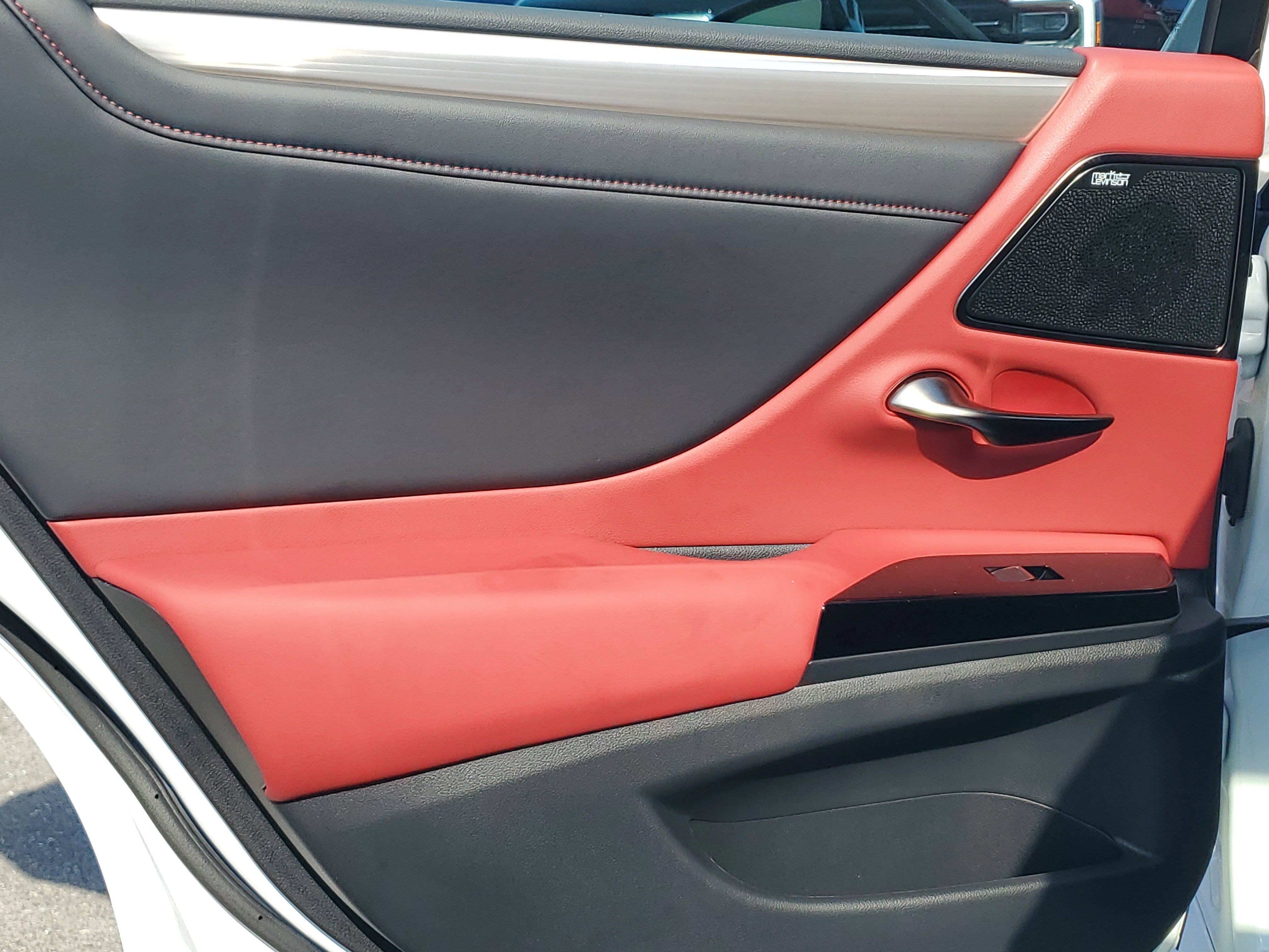 2024 Lexus ES ES 350 F SPORT Handling