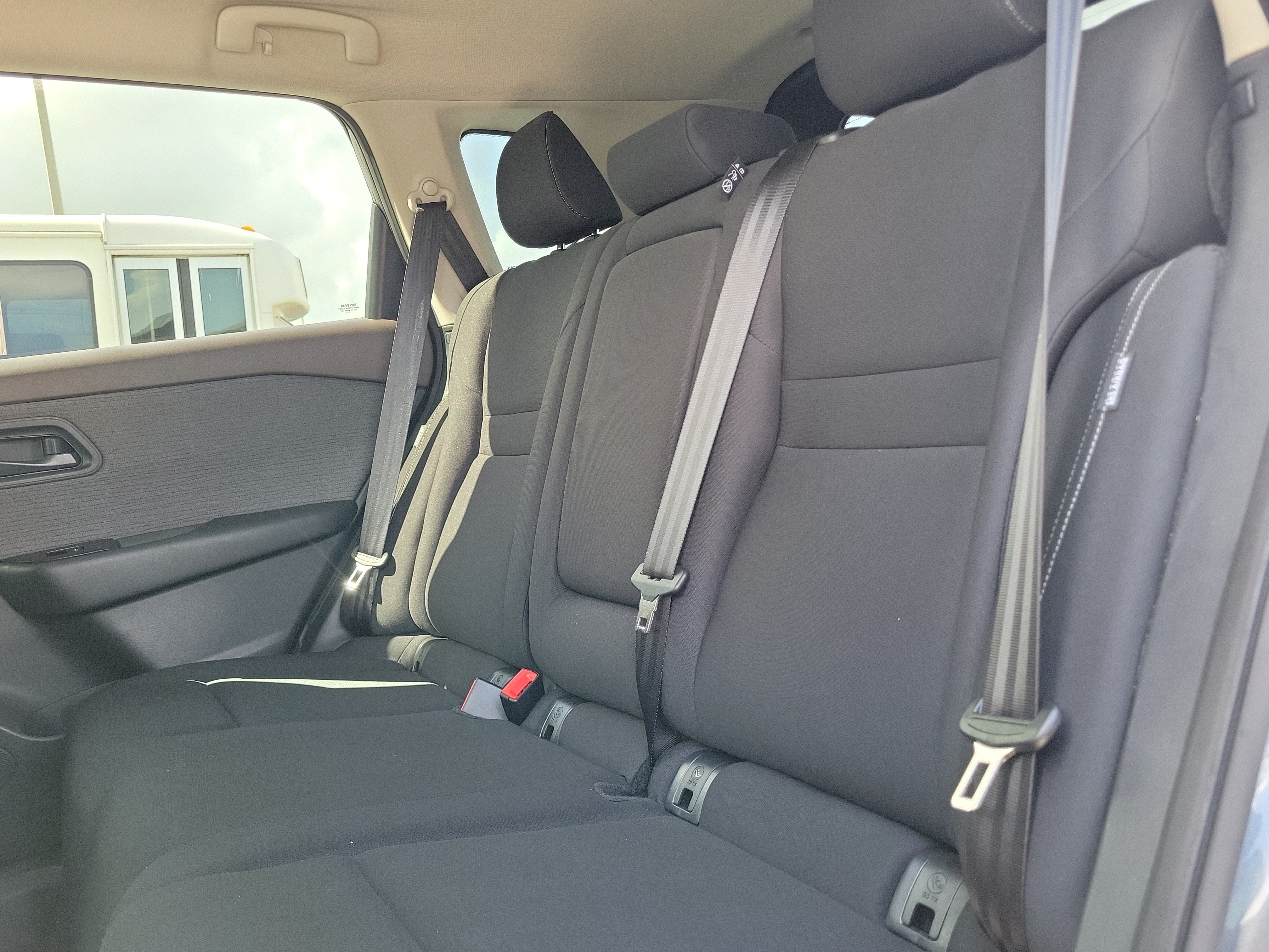 2023 Nissan Rogue S 4WD