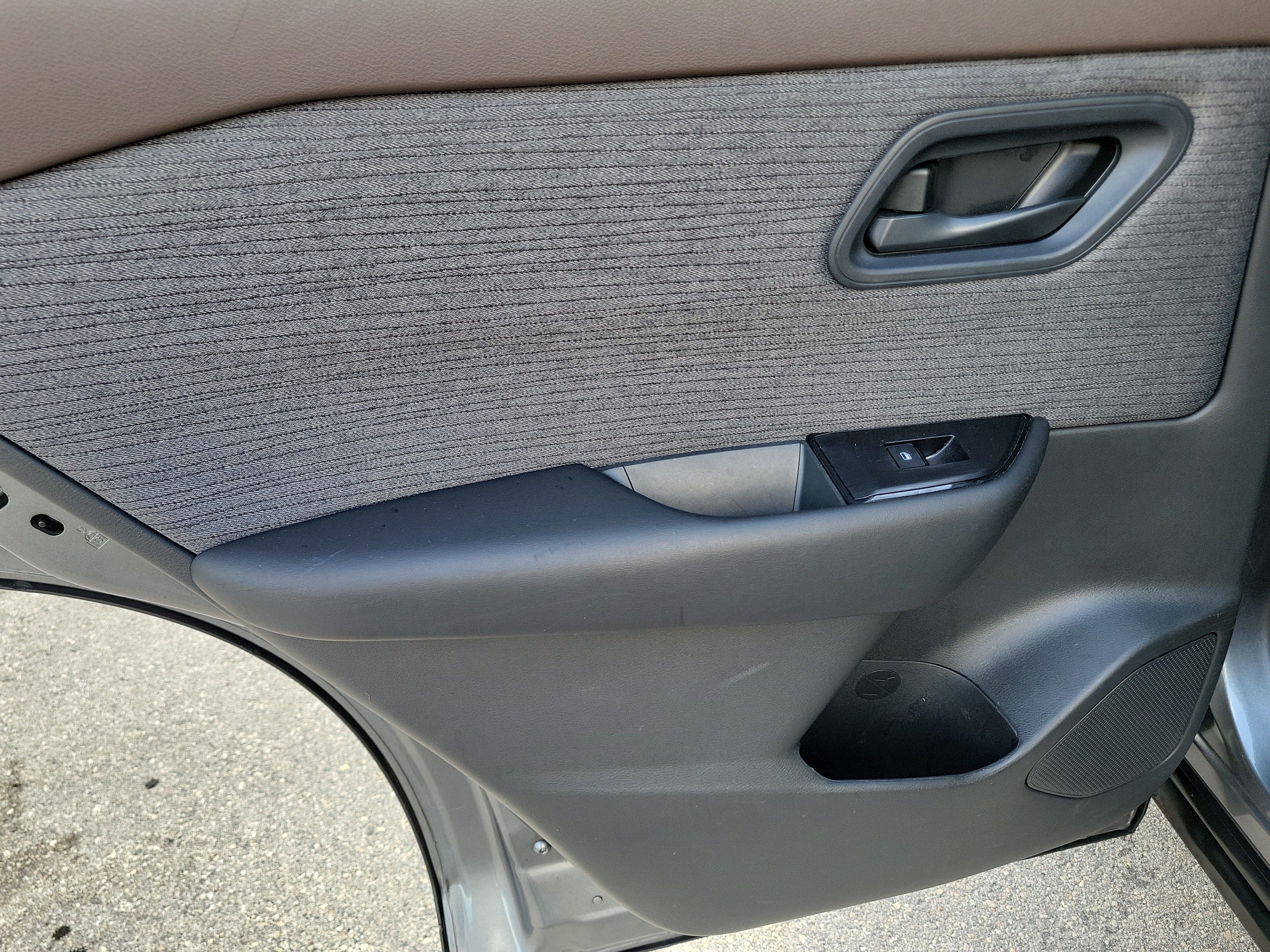 2023 Nissan Rogue S 4WD