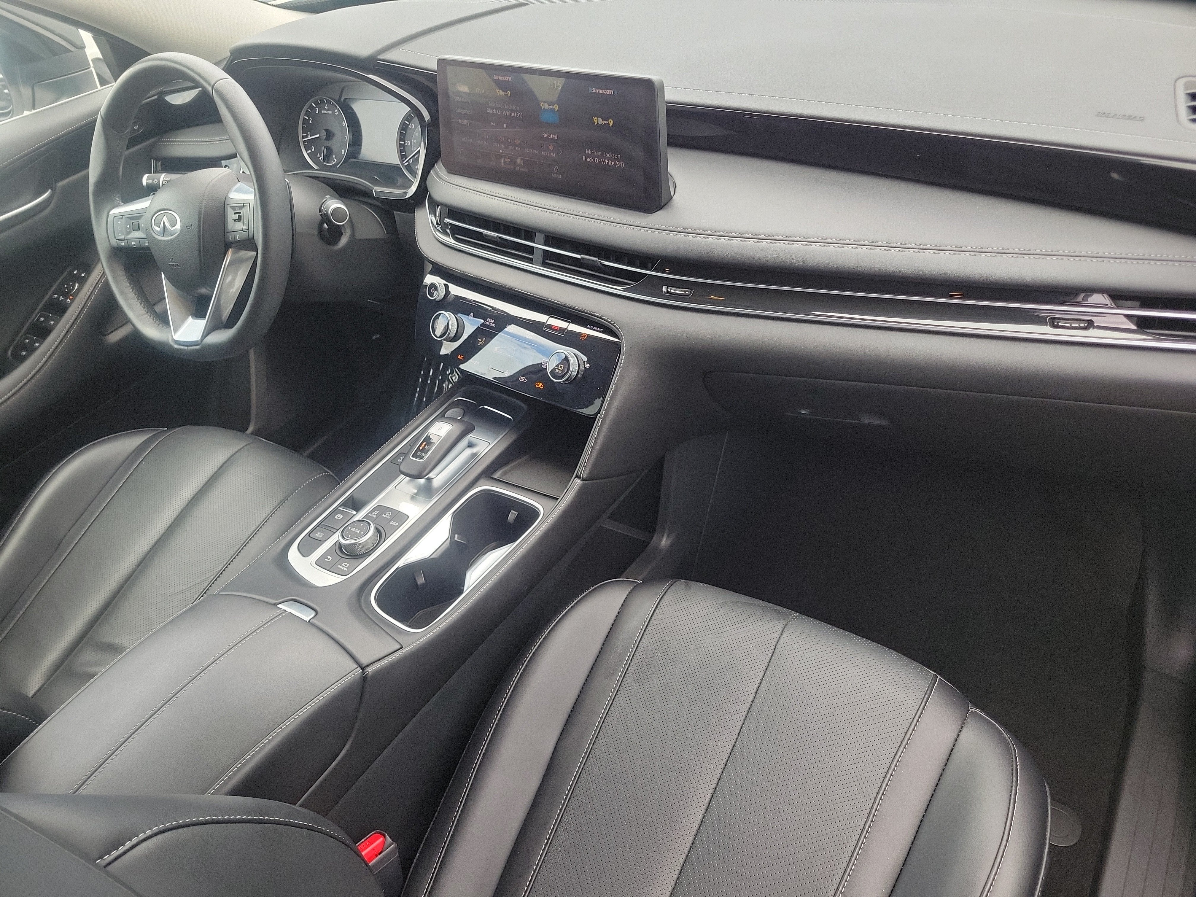 2024 INFINITI QX60 PURE