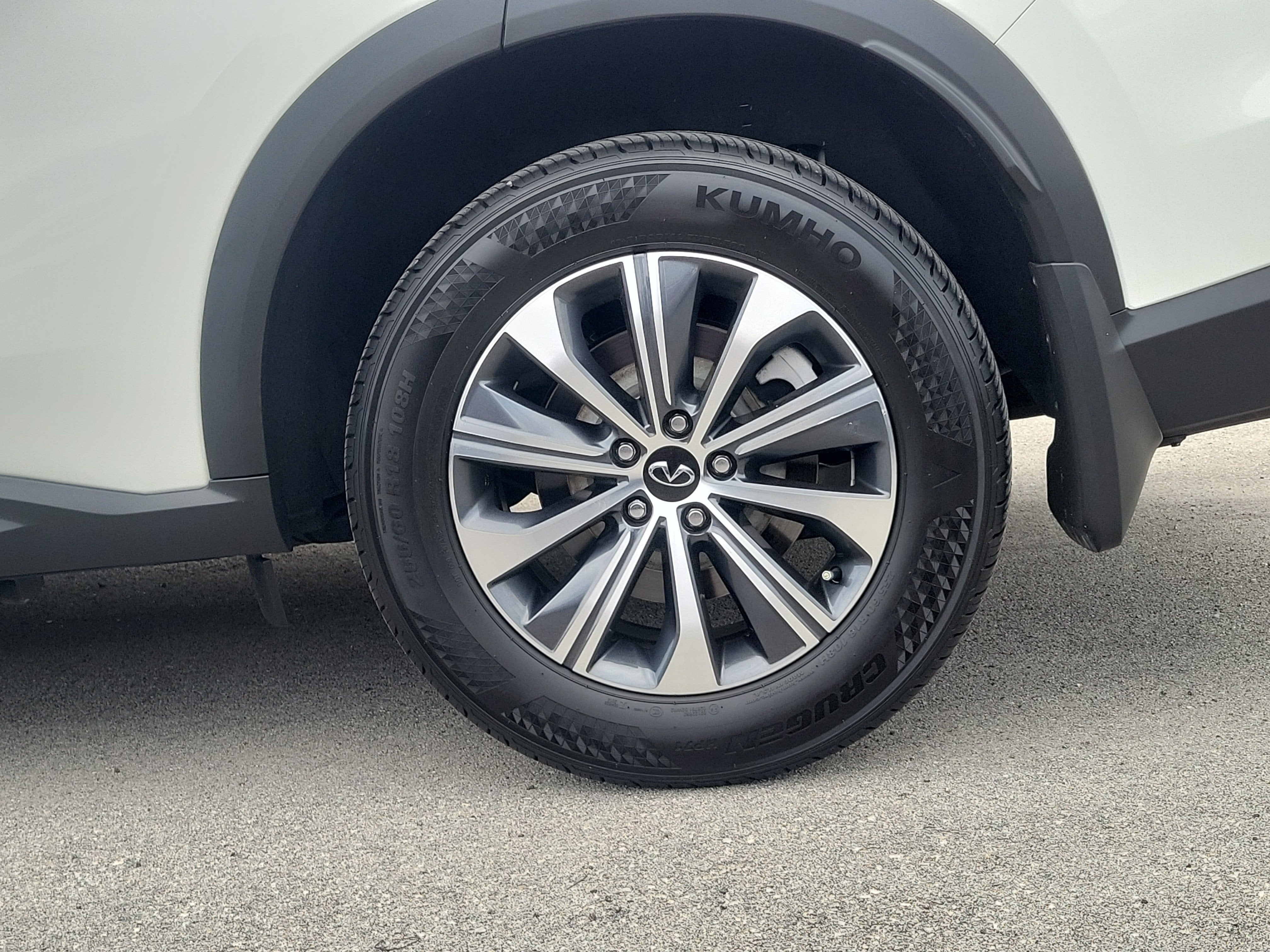 2024 INFINITI QX60 PURE