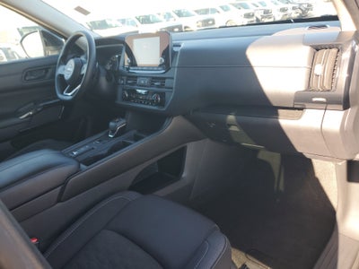 2023 Nissan Pathfinder S