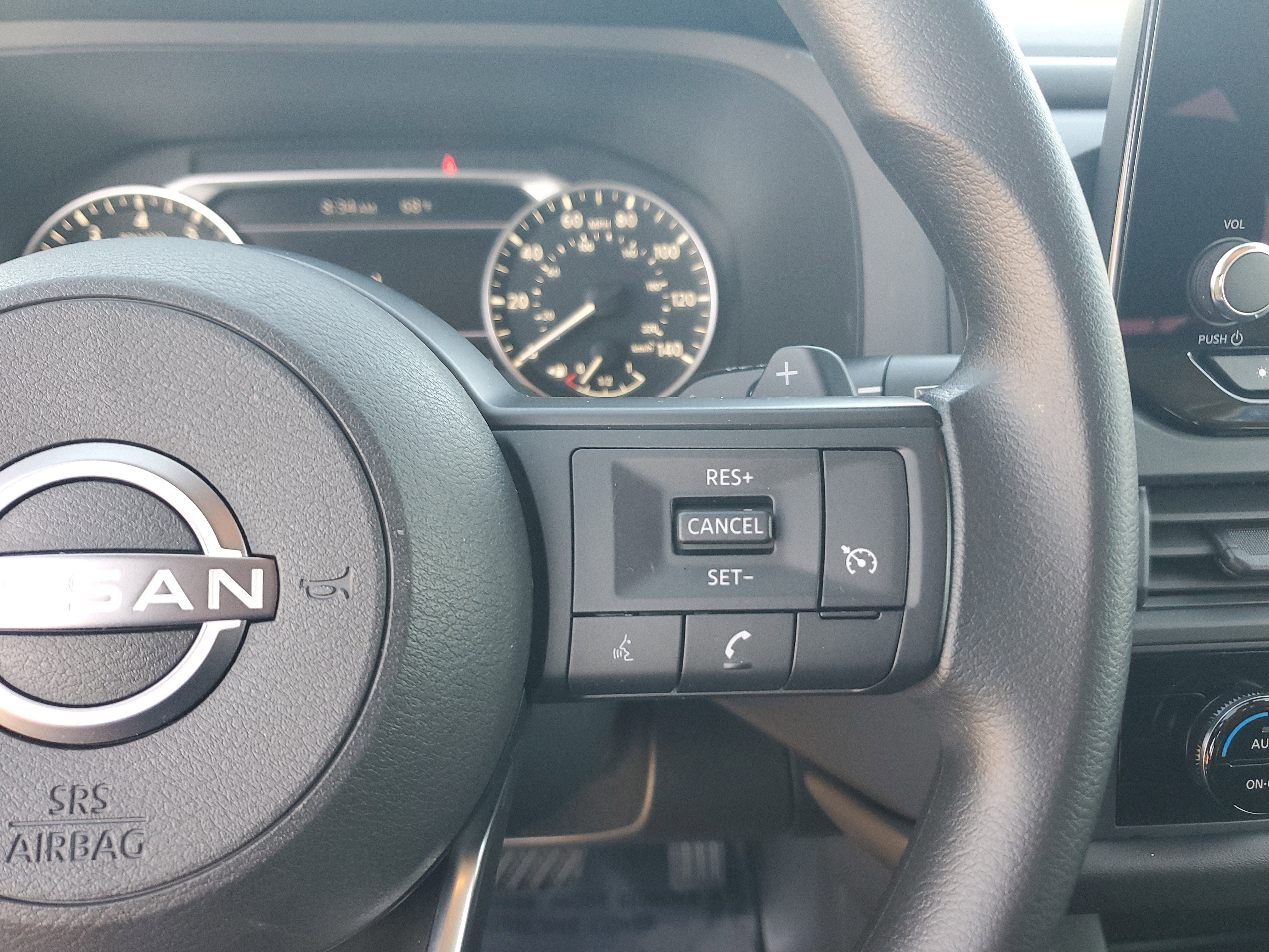 2023 Nissan Pathfinder S