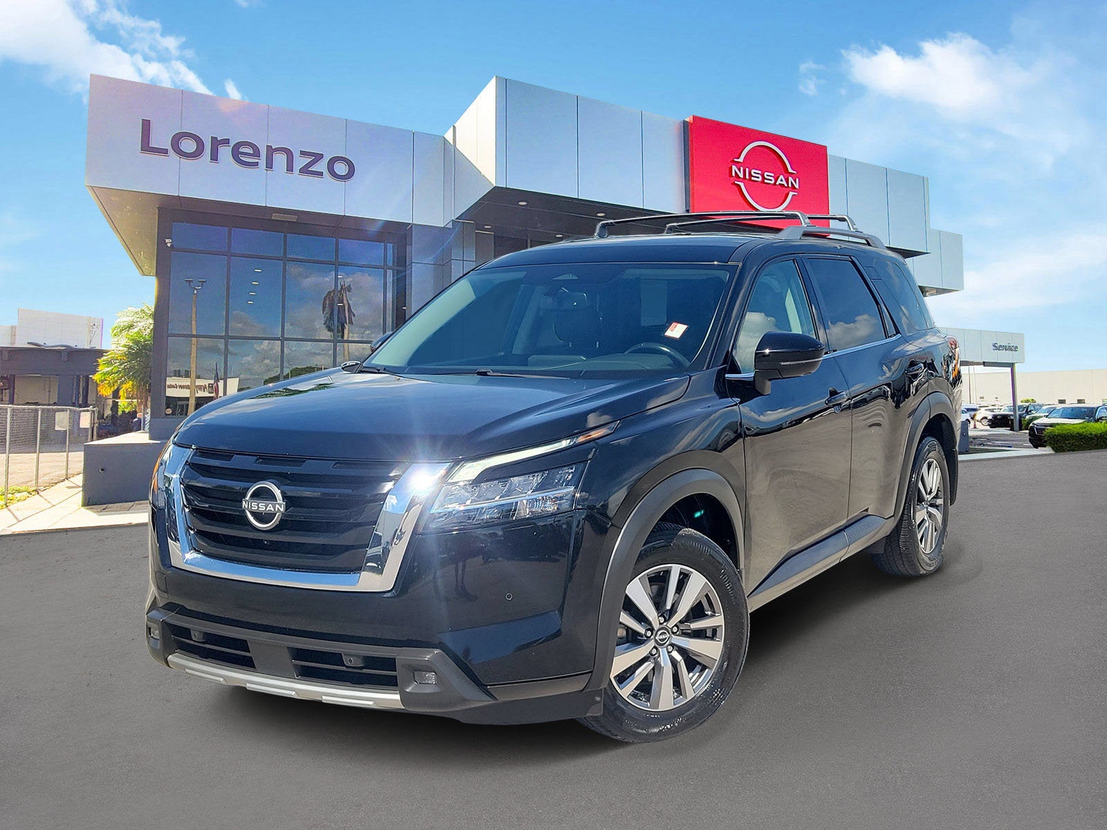 2022 Nissan Pathfinder SL