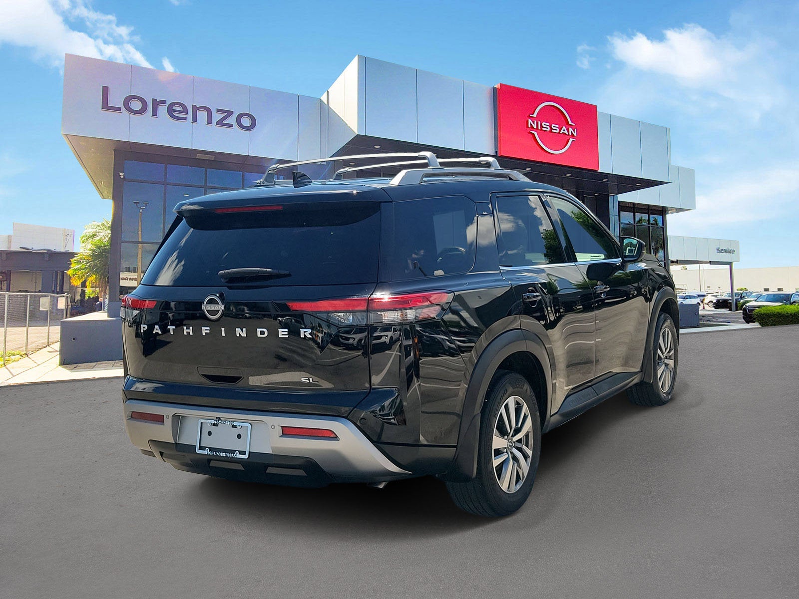 2022 Nissan Pathfinder SL