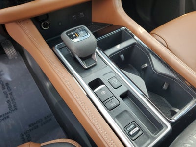 2024 Nissan Pathfinder Platinum