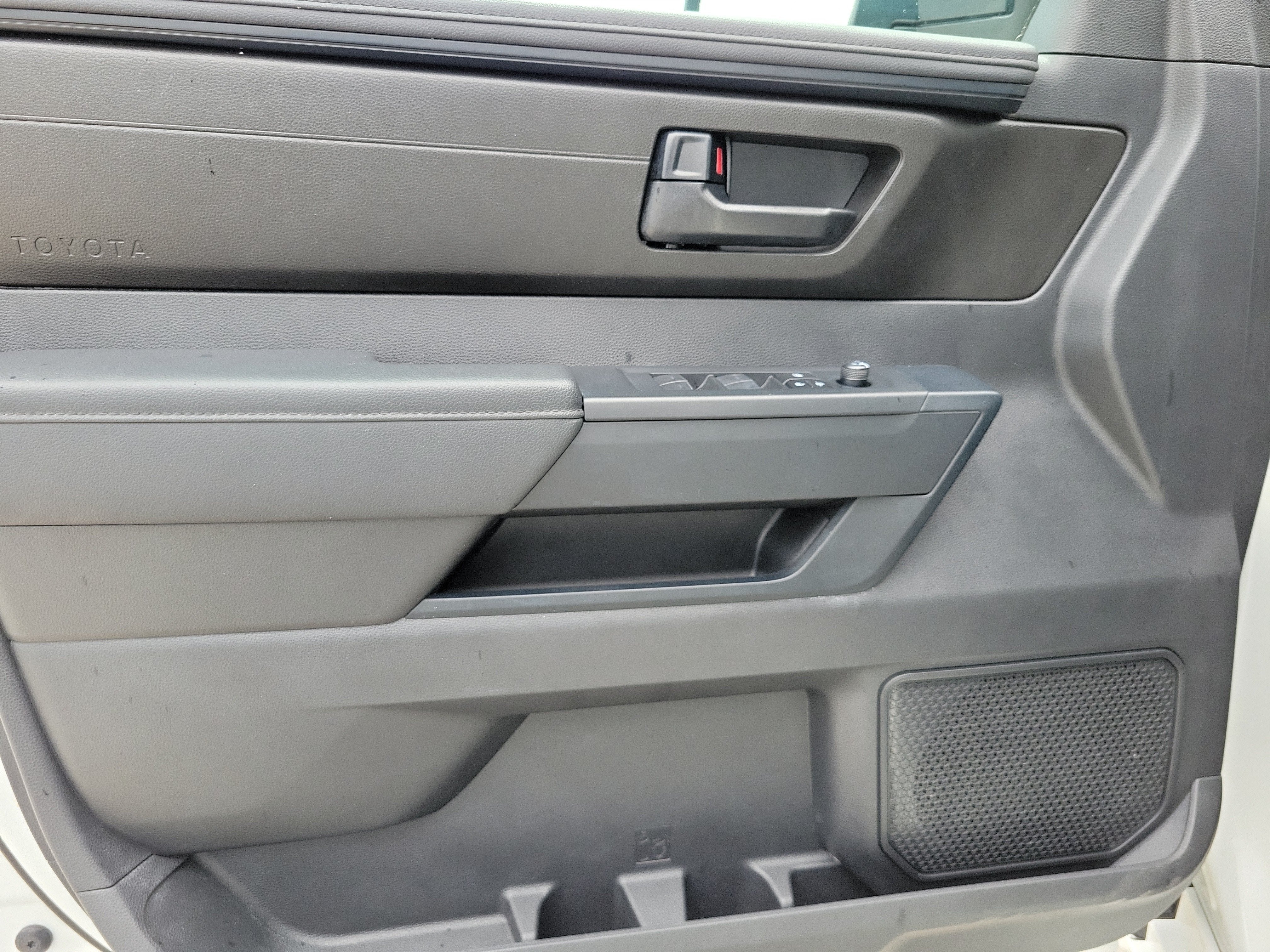 2026 Toyota Tundra 4WD SR 4WD